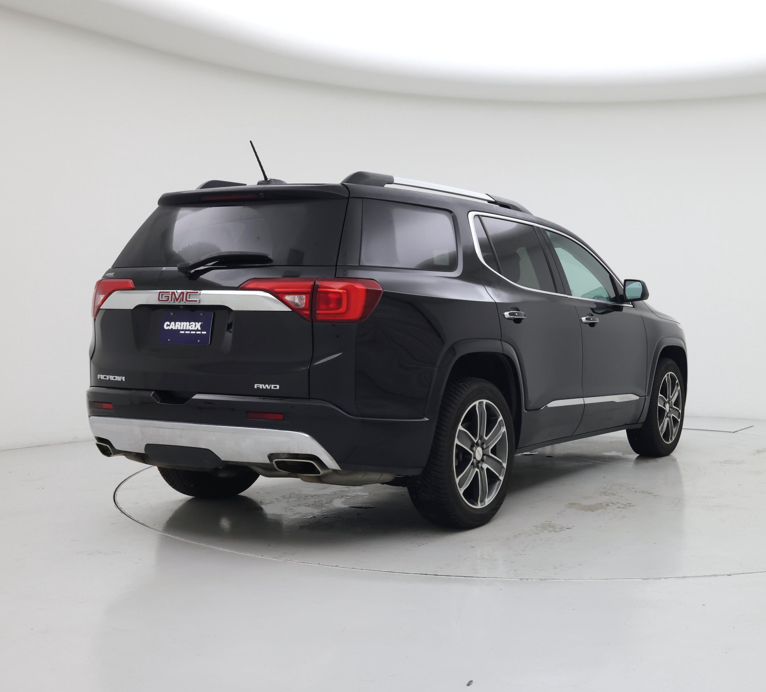 Thumbnail: 2017 GMC Acadia - 8