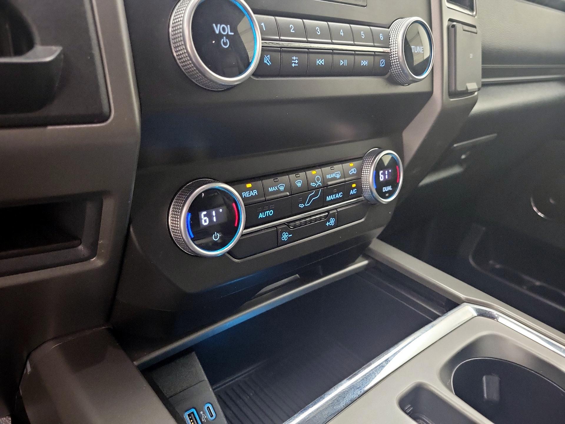 Thumbnail: 2021 Ford Expedition - 17
