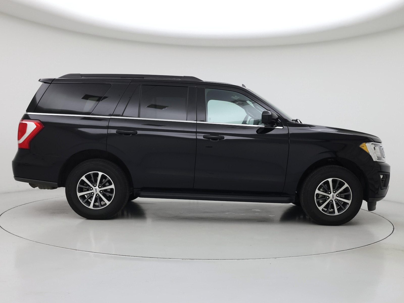2021 Ford Expedition XLT - Photo 8
