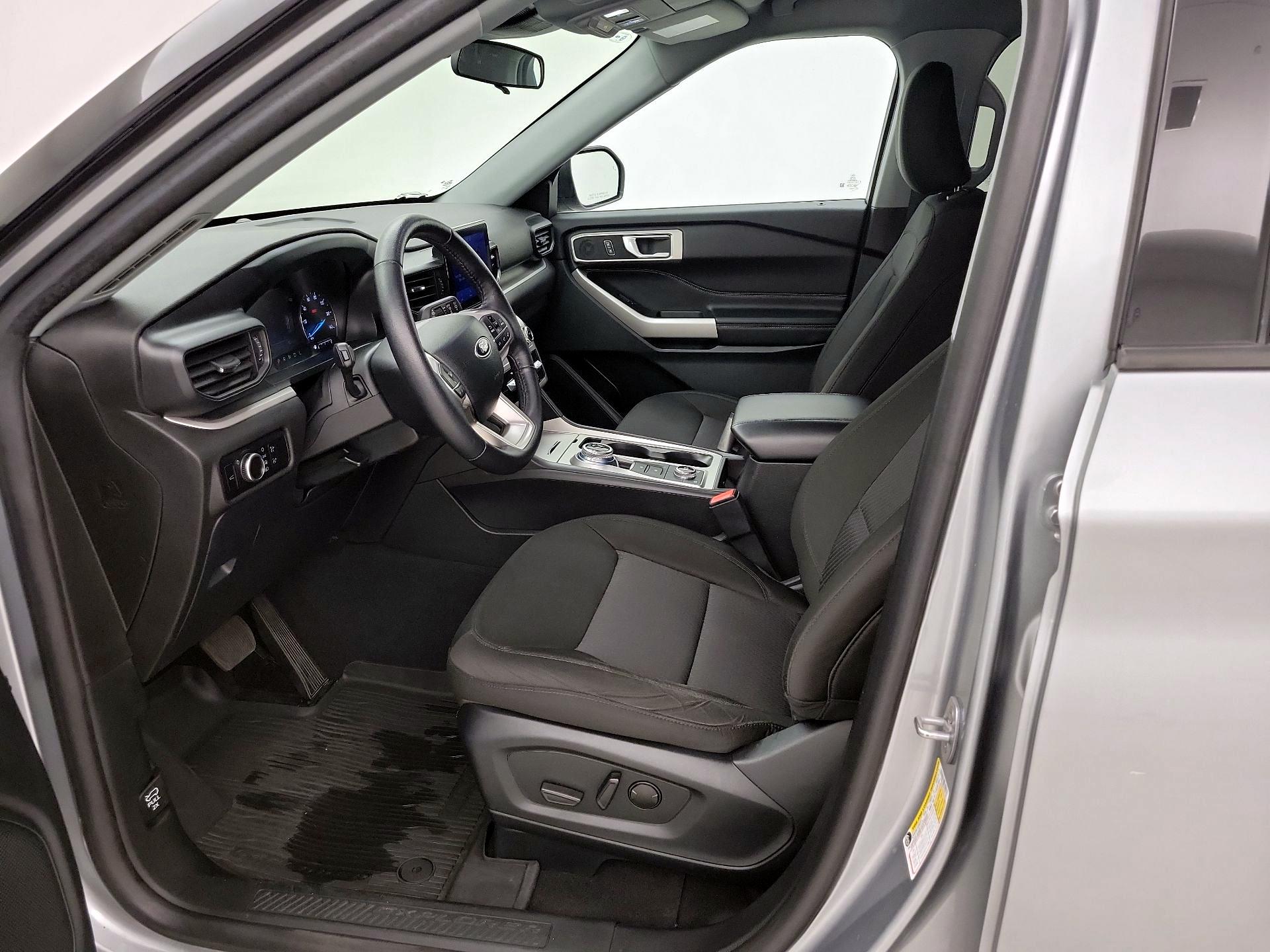 Thumbnail: 2023 Ford Explorer - 11