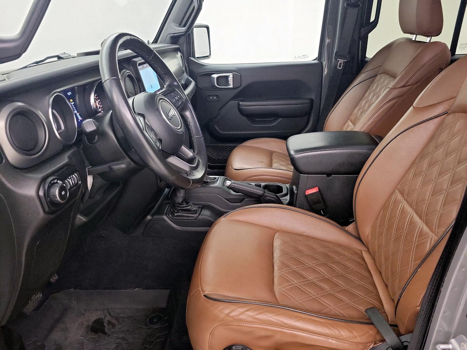 Leather Seats & Side Airbags
