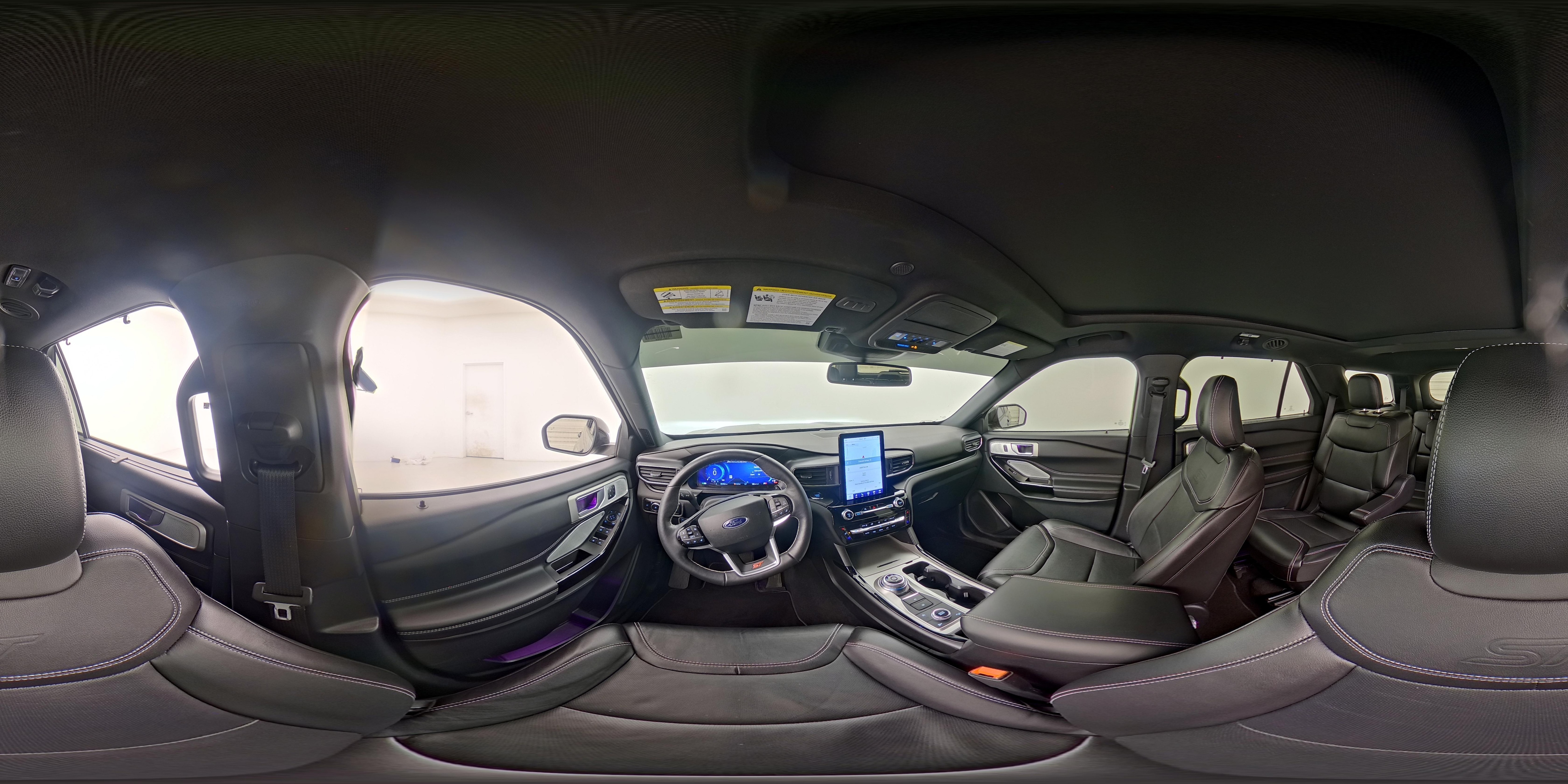 2024 Ford Explorer ST - Photo 29