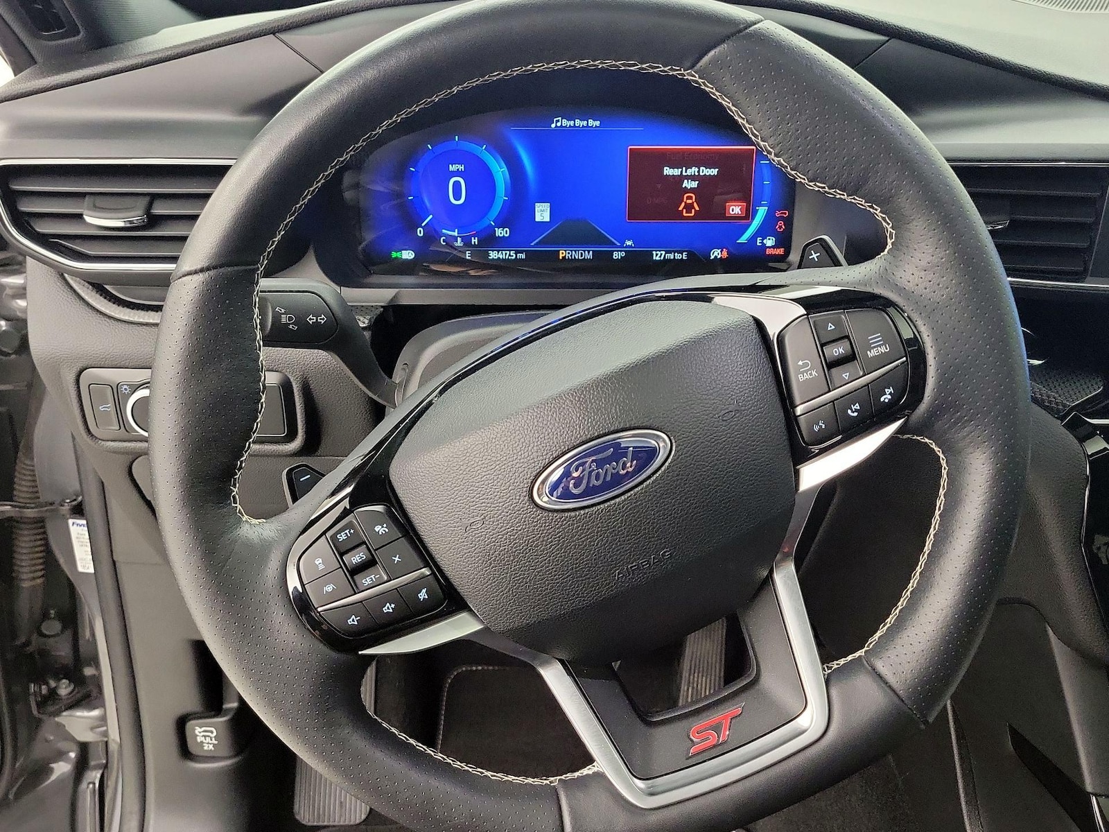 2024 Ford Explorer ST - Photo 11