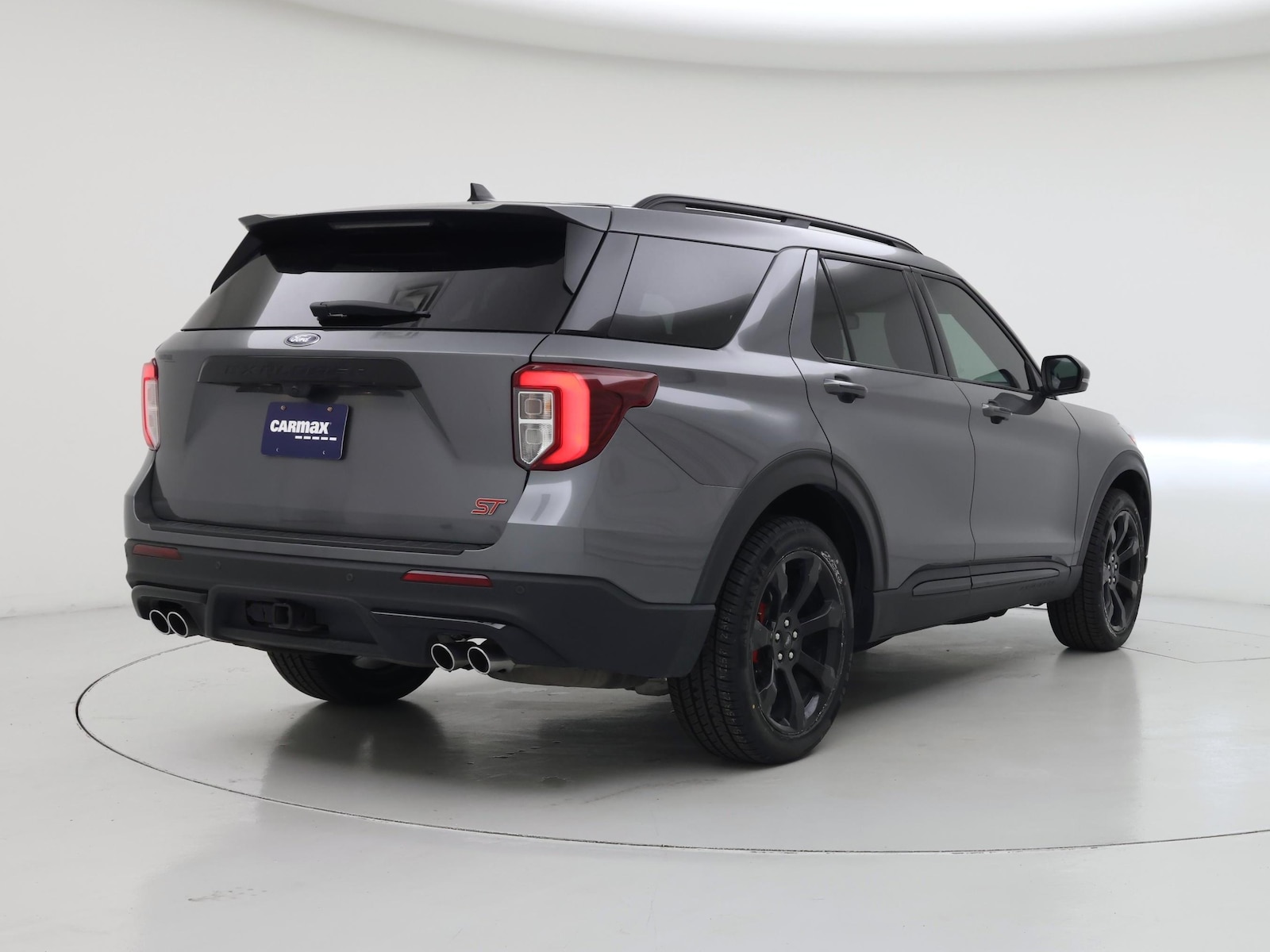2024 Ford Explorer ST - Photo 9