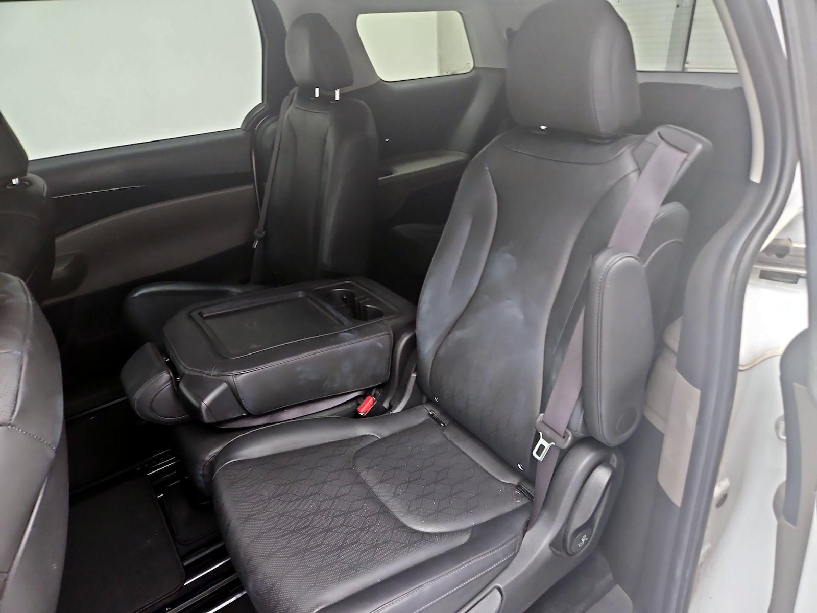 Rear Air Conditioning