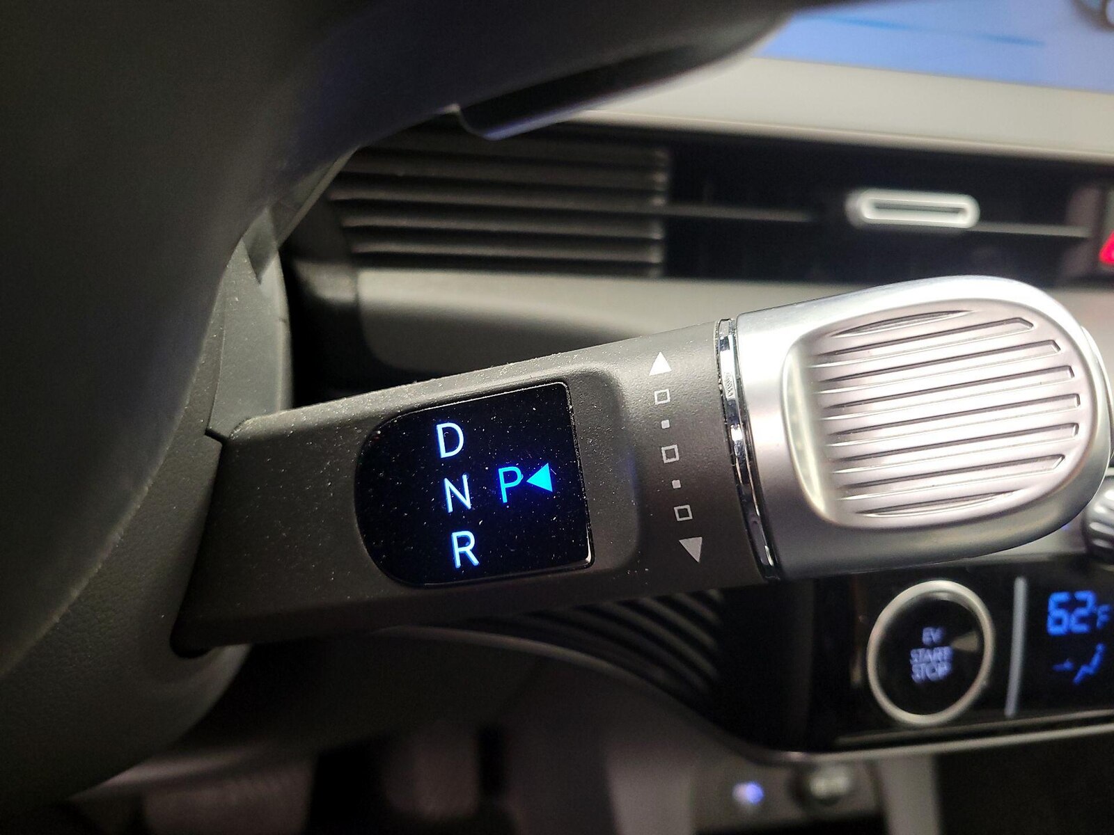 2024 Hyundai IONIQ 5 SEL - Photo 19