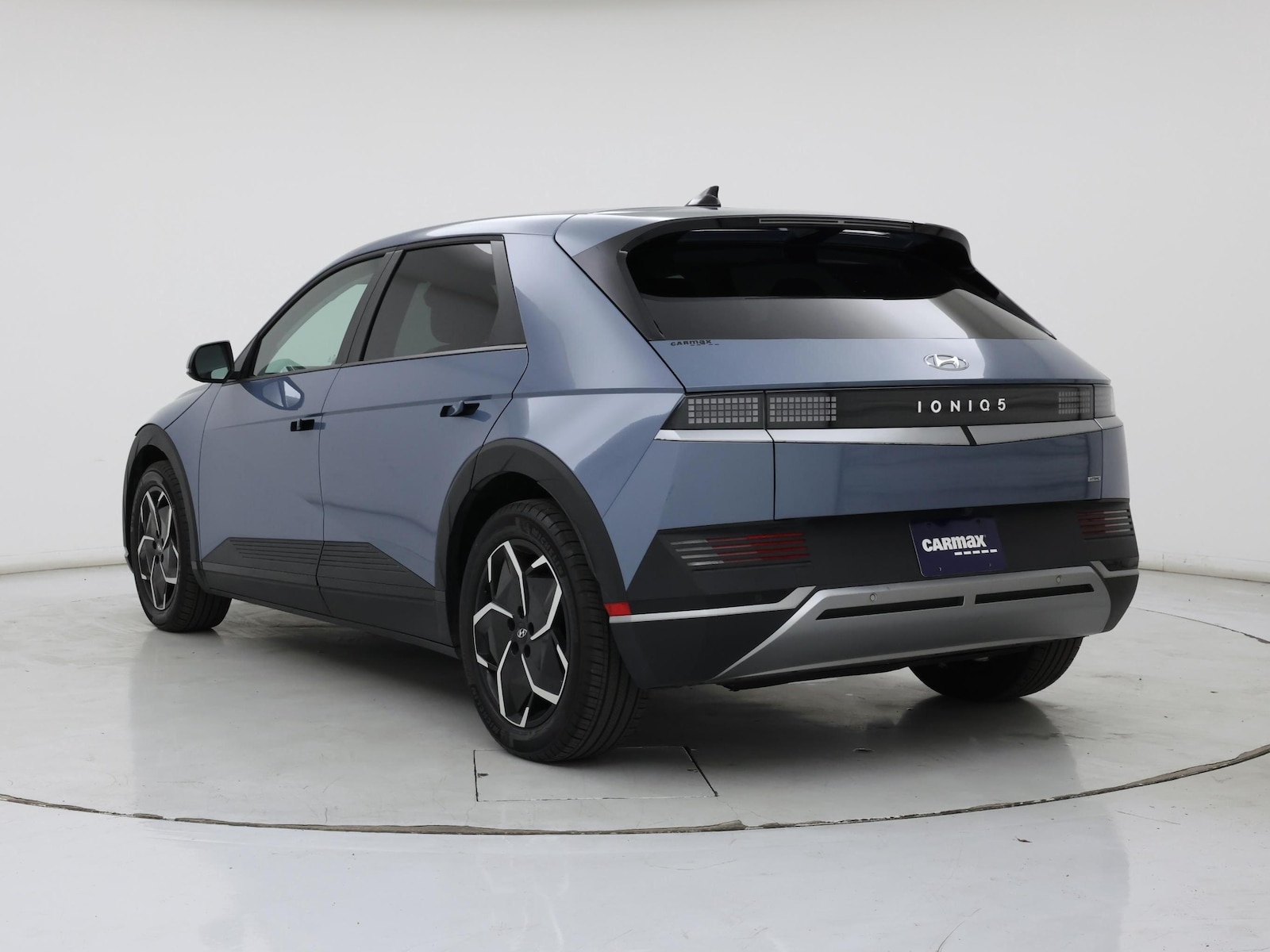 2024 Hyundai IONIQ 5 SEL - Photo 3
