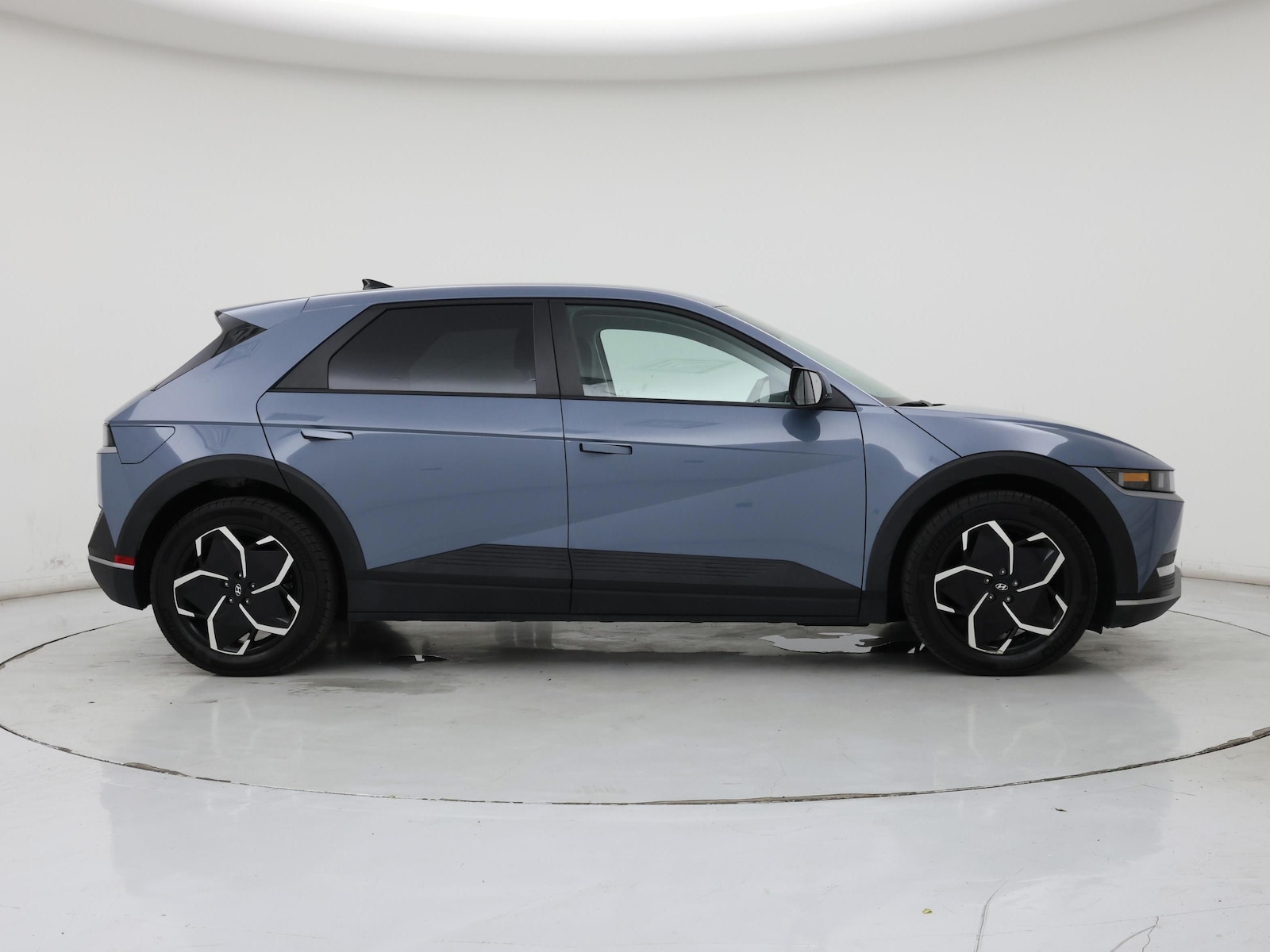 2024 Hyundai IONIQ 5 SEL - Photo 8