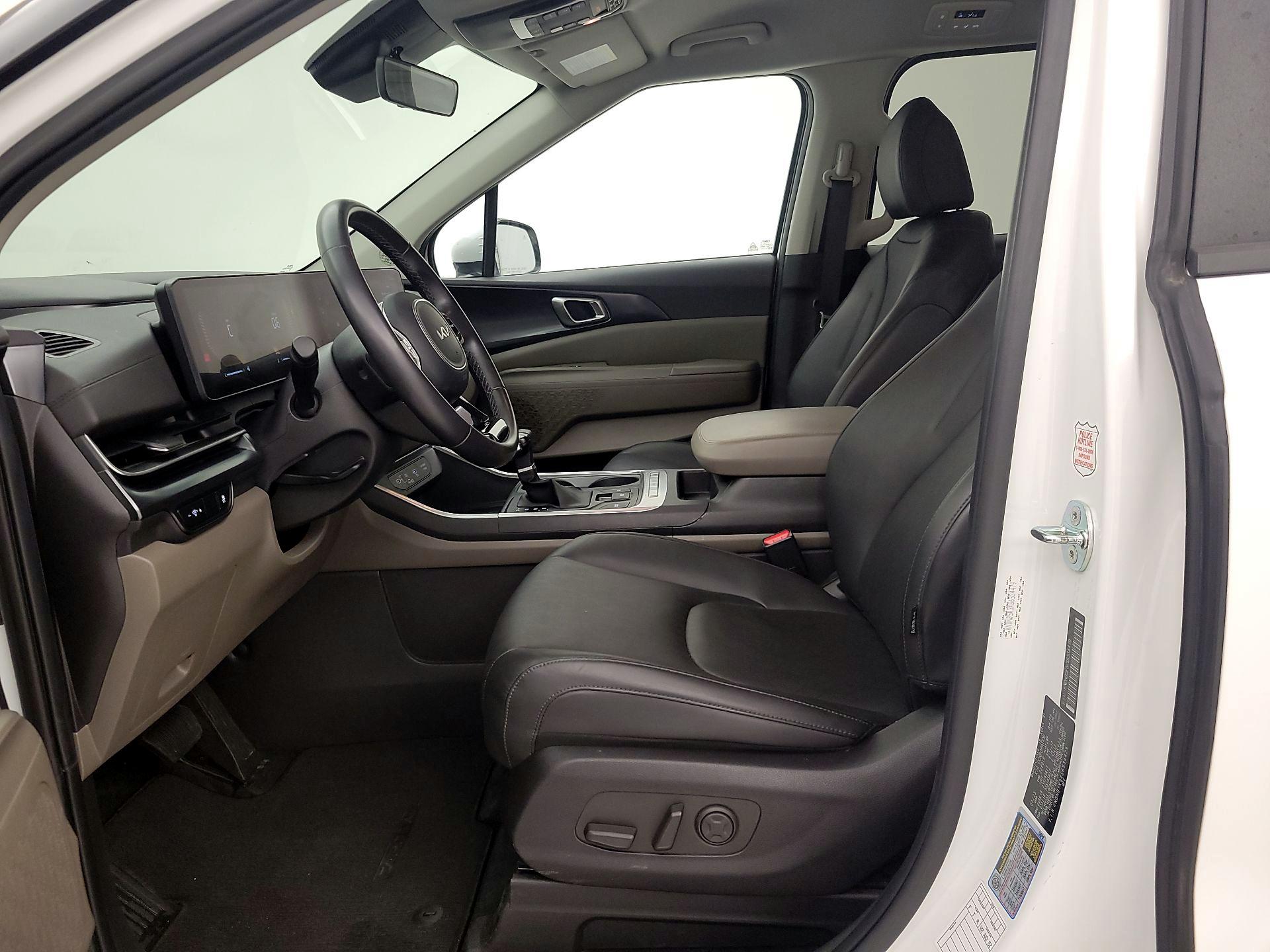 Thumbnail: 2025 Kia Carnival - 11