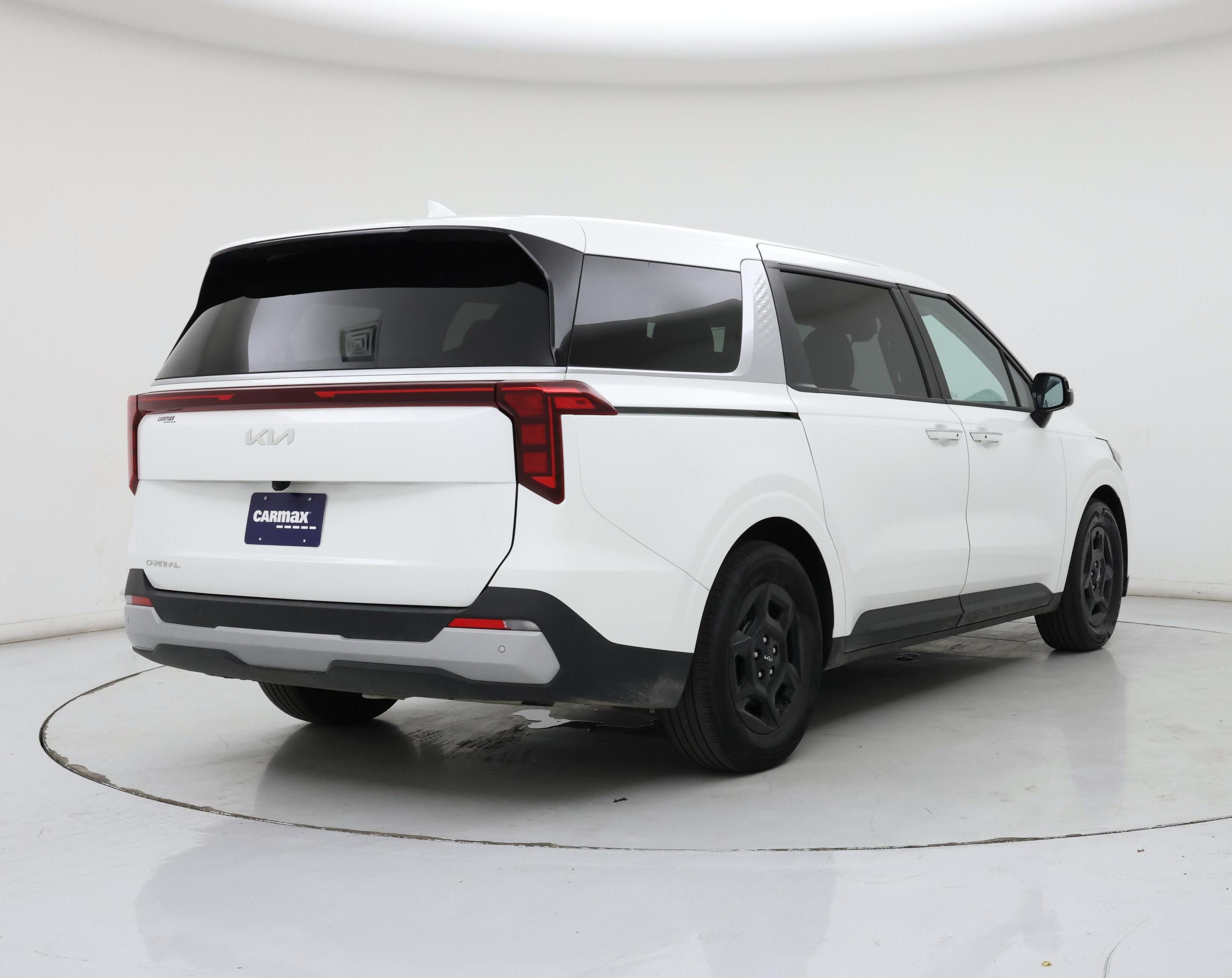 Thumbnail: 2025 Kia Carnival - 8