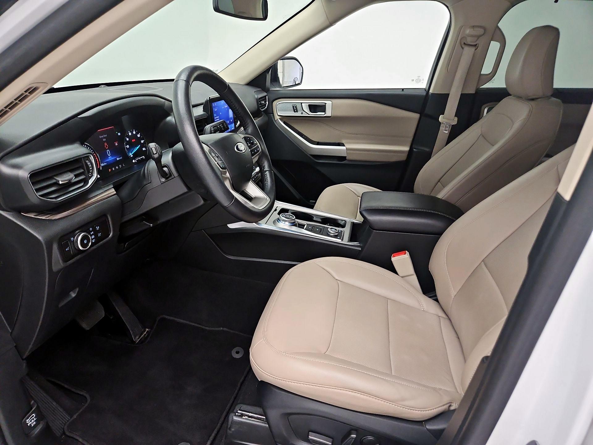 Thumbnail: 2023 Ford Explorer - 11