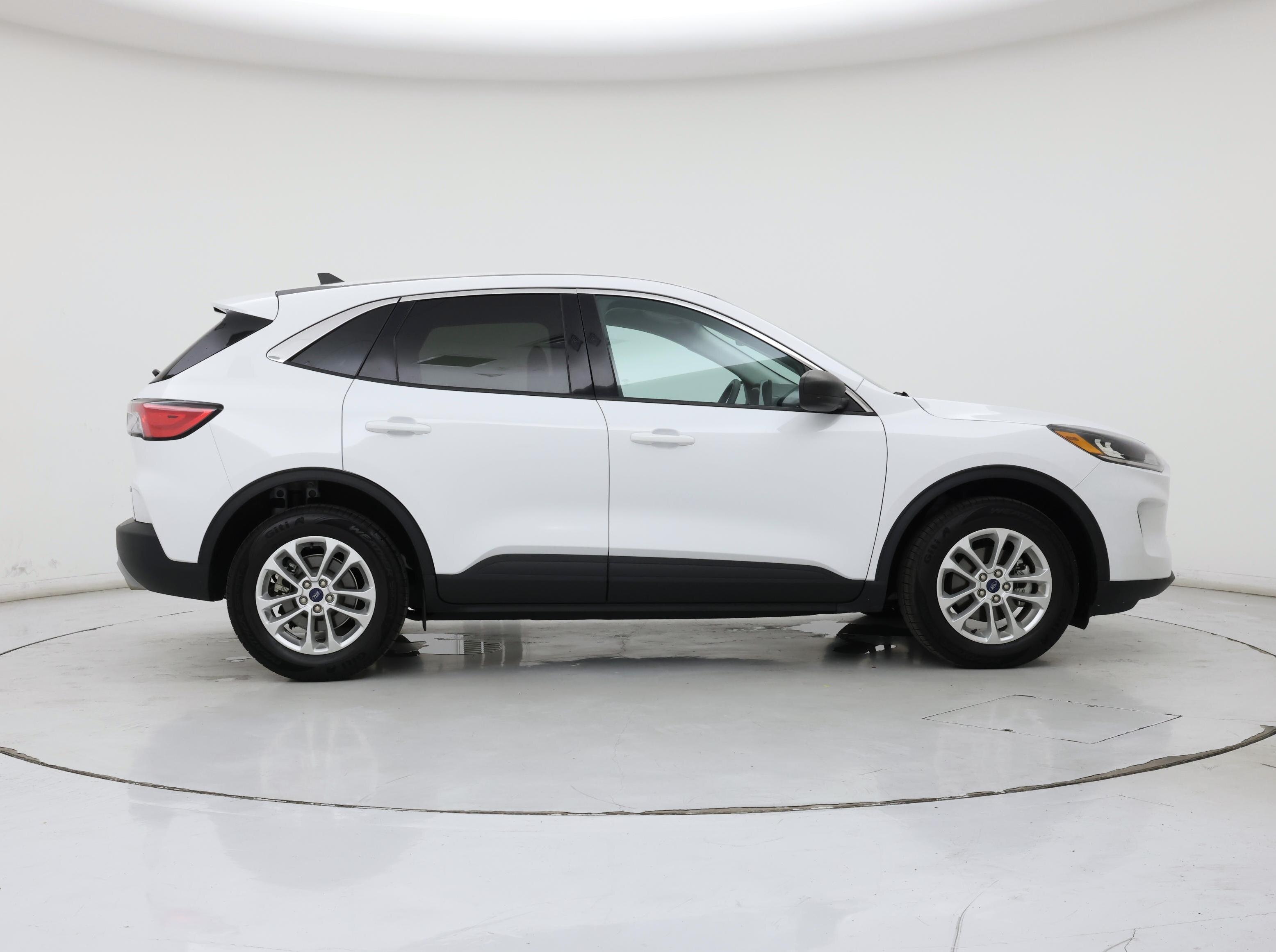 Thumbnail: 2022 Ford Escape - 7