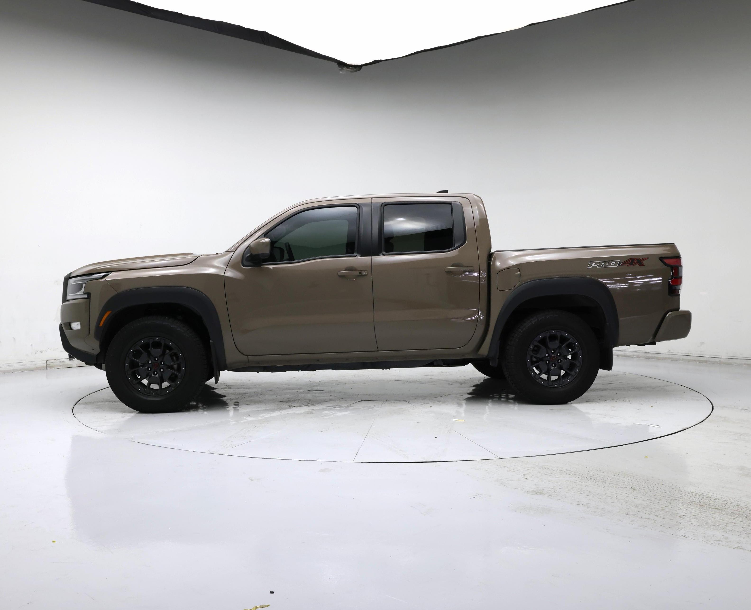 Thumbnail: 2023 Nissan Frontier - 3