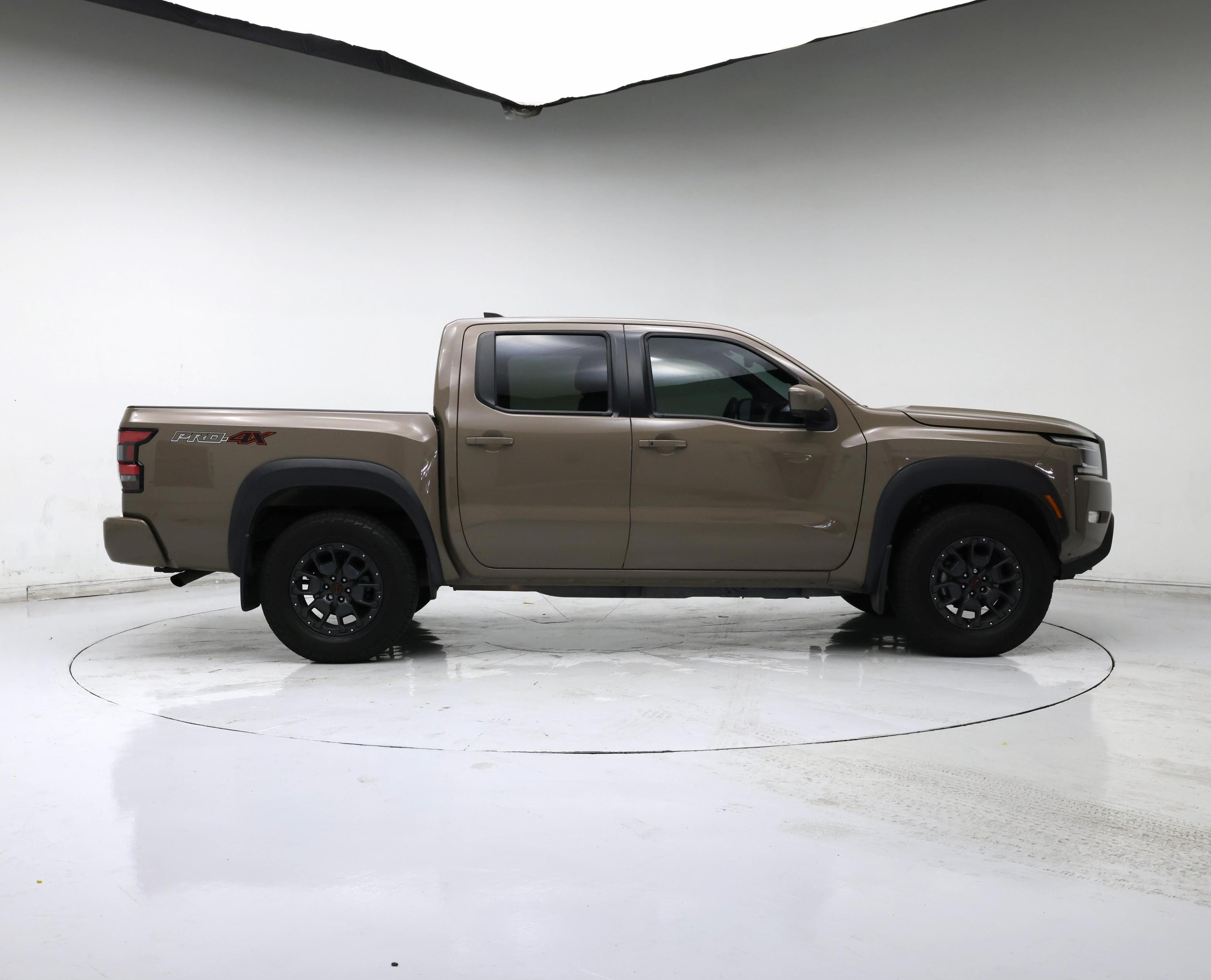 Thumbnail: 2023 Nissan Frontier - 7