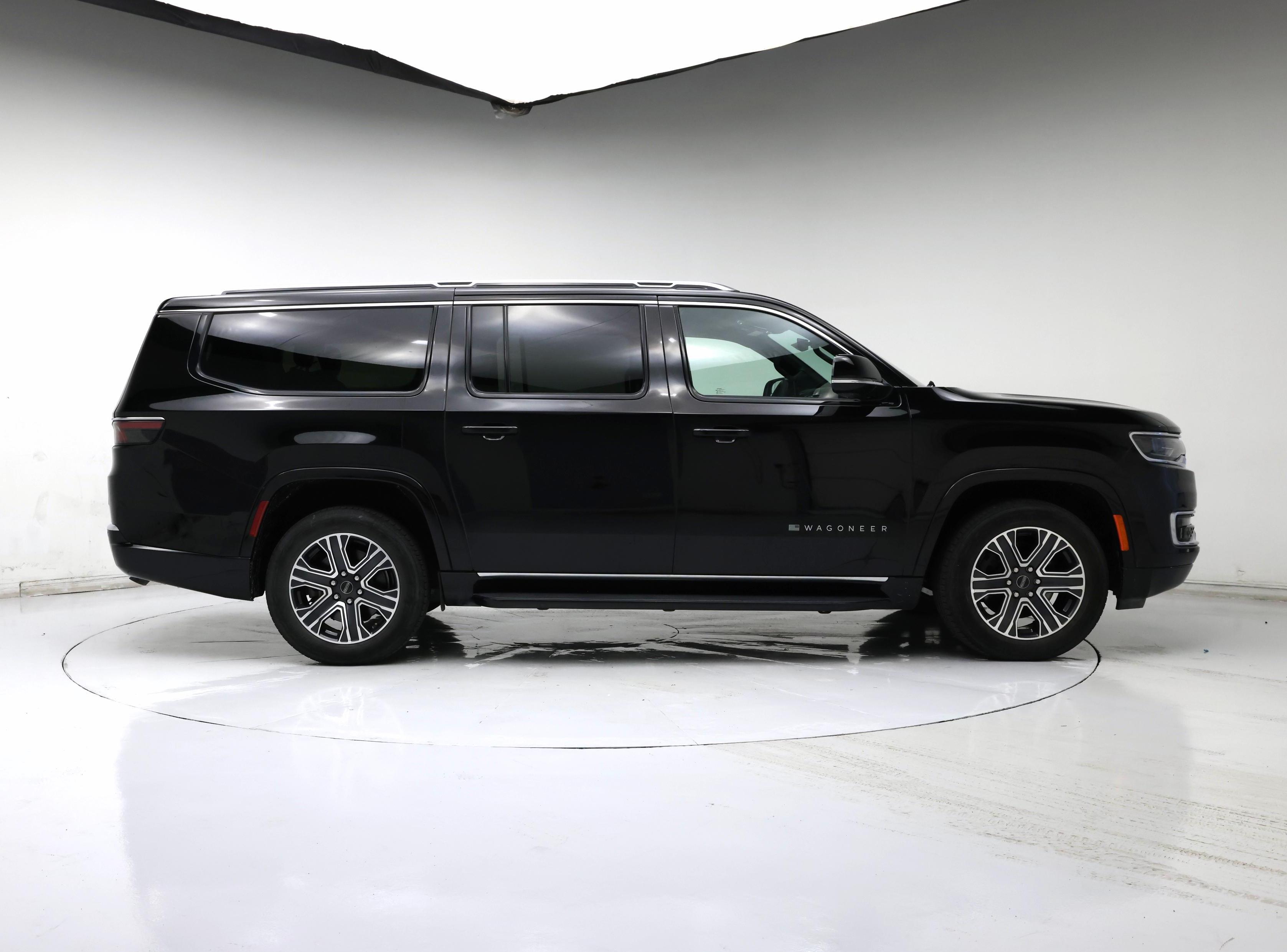 Thumbnail: 2025 Jeep Wagoneer - 7