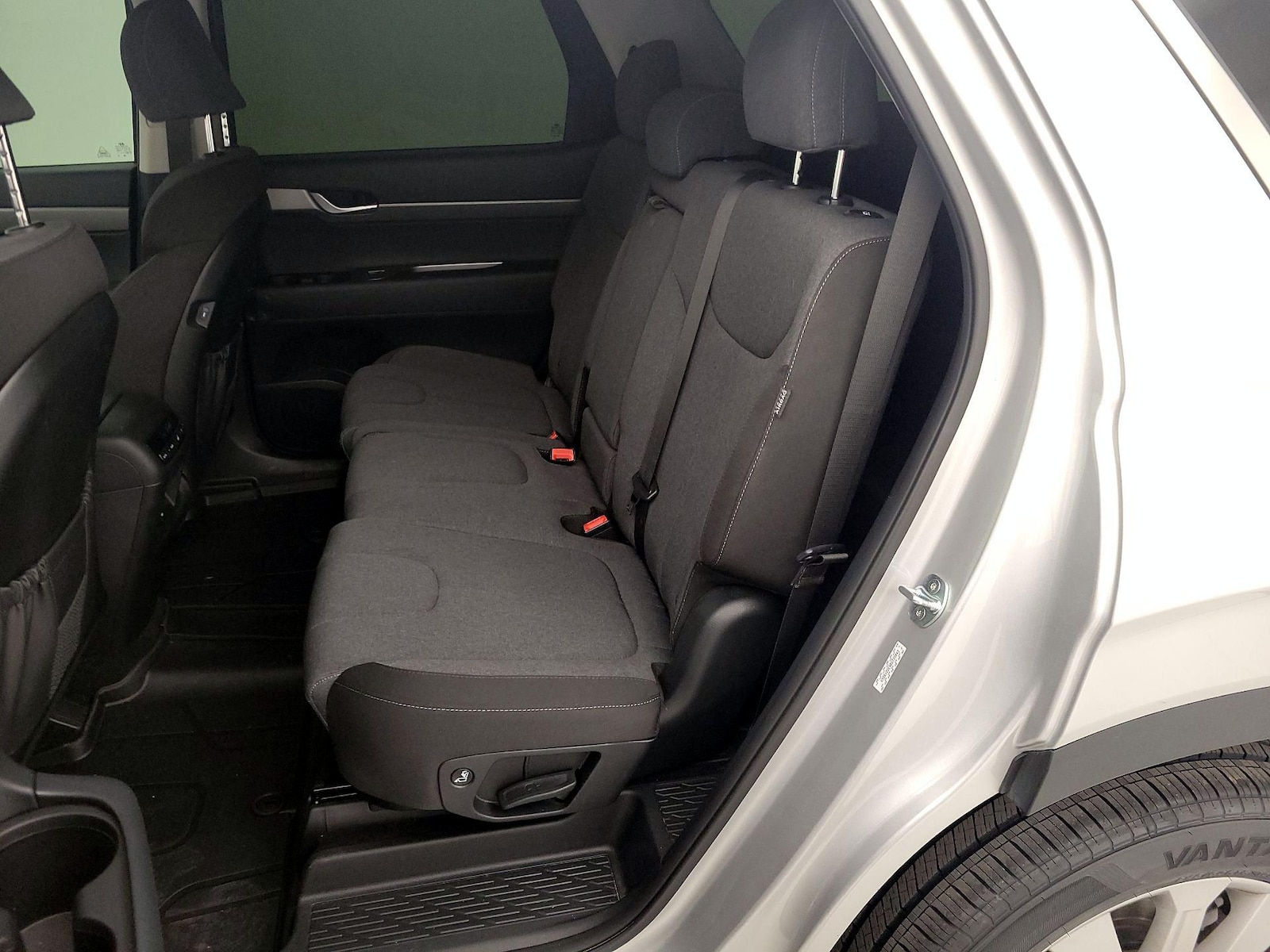 Rear Air Conditioning