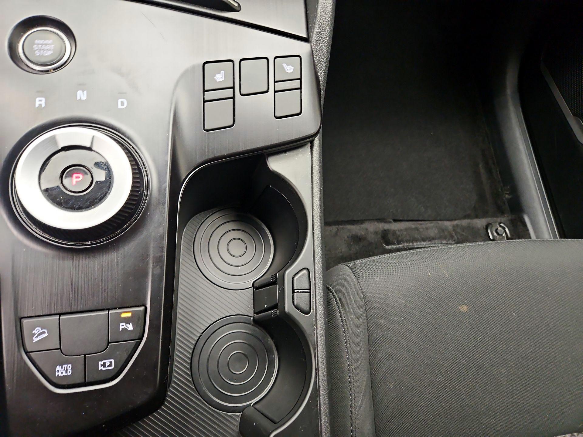 Thumbnail: 2026 Kia Sportage - 17