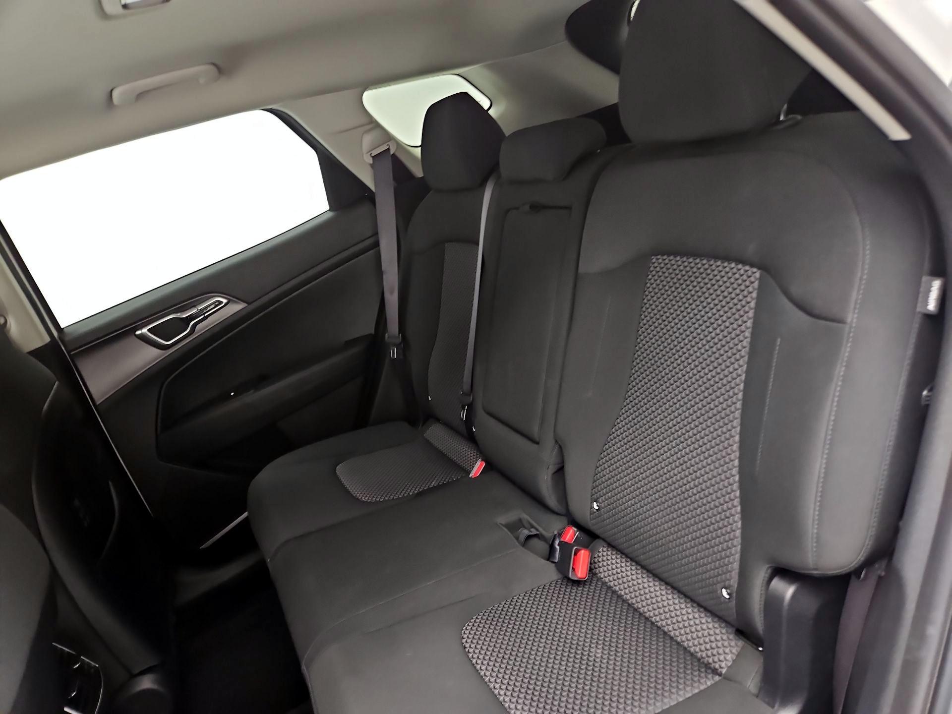 Thumbnail: 2026 Kia Sportage - 19