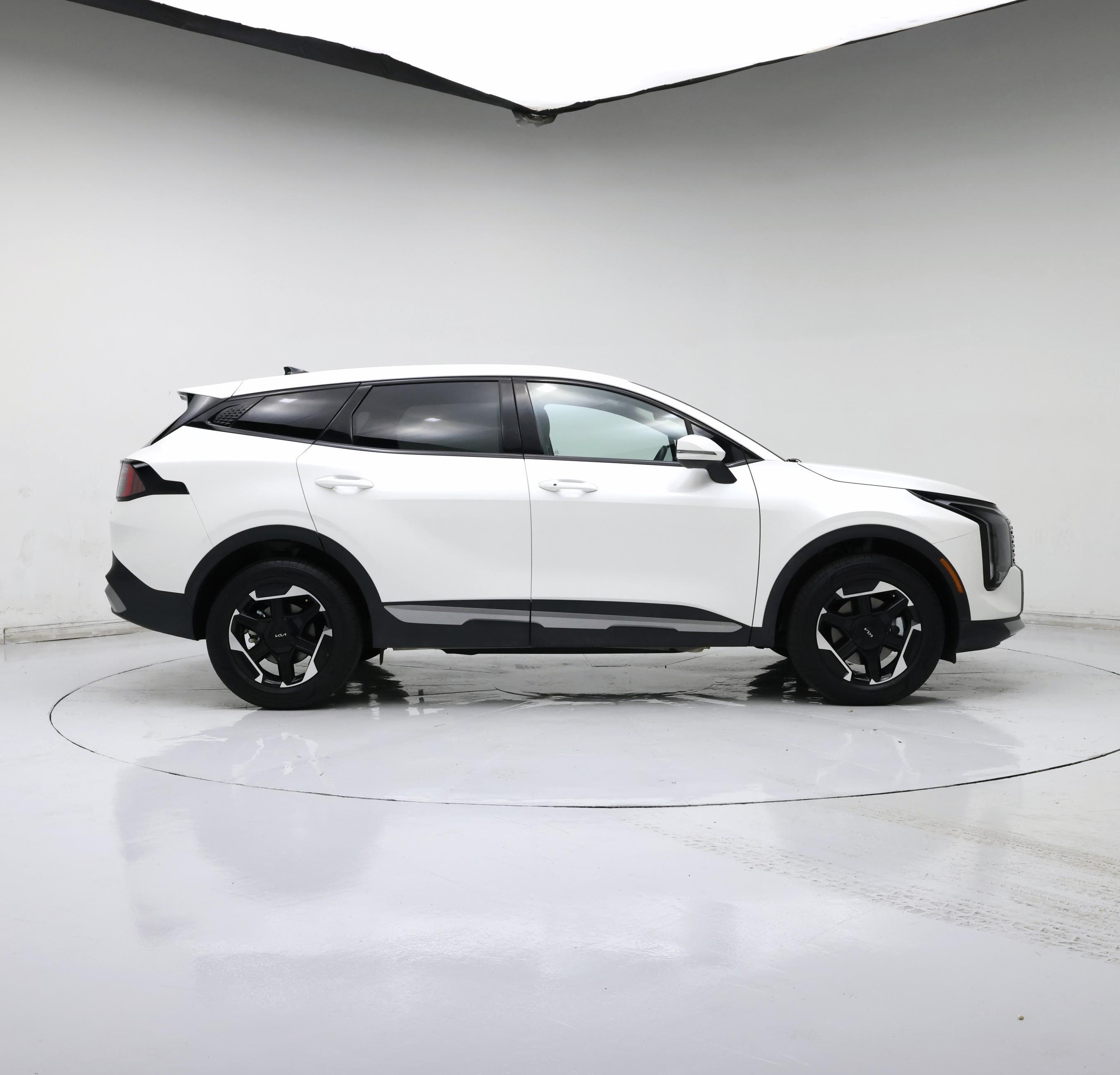Thumbnail: 2026 Kia Sportage - 7