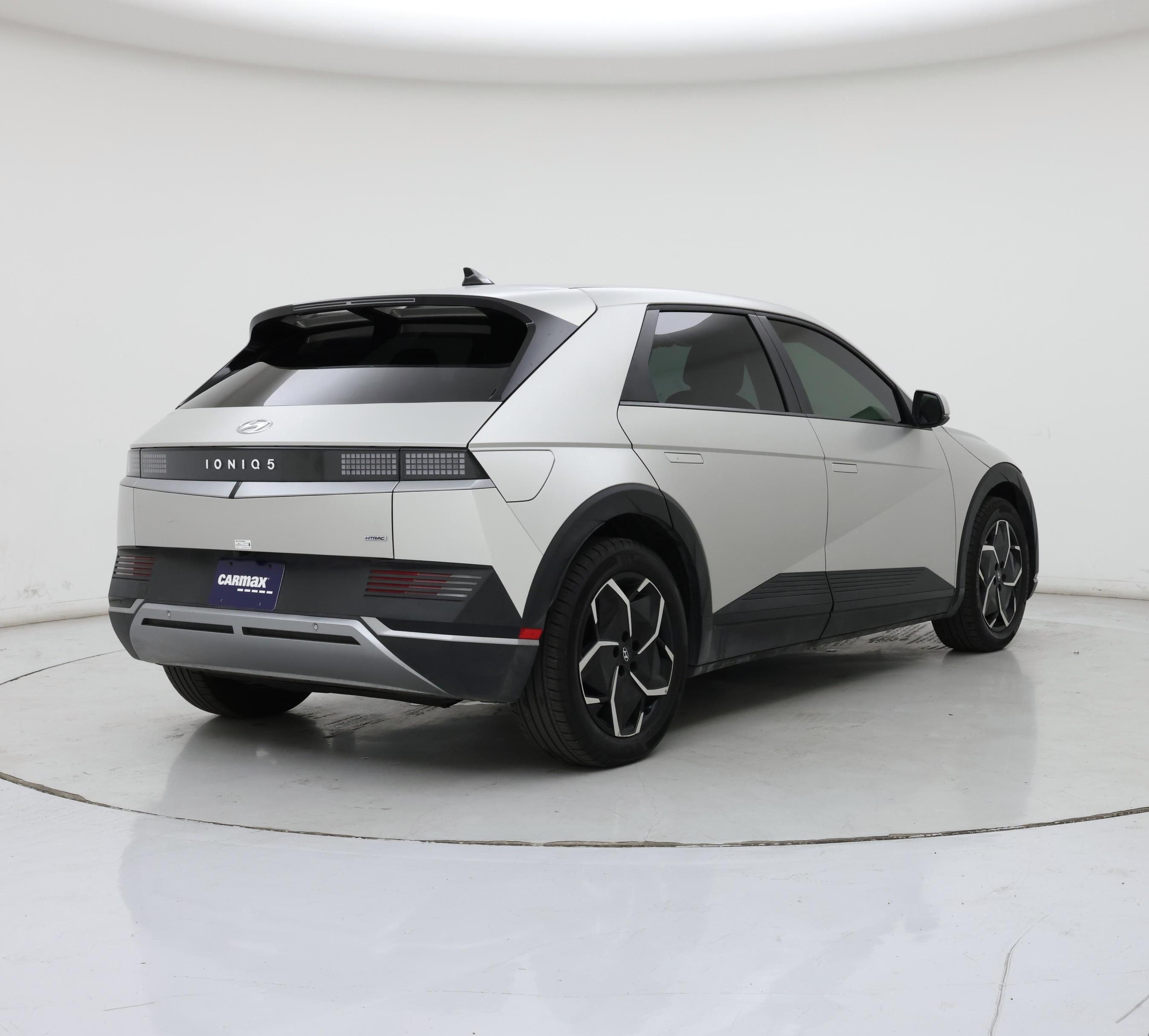 Thumbnail: 2024 Hyundai Ioniq 5 - 8