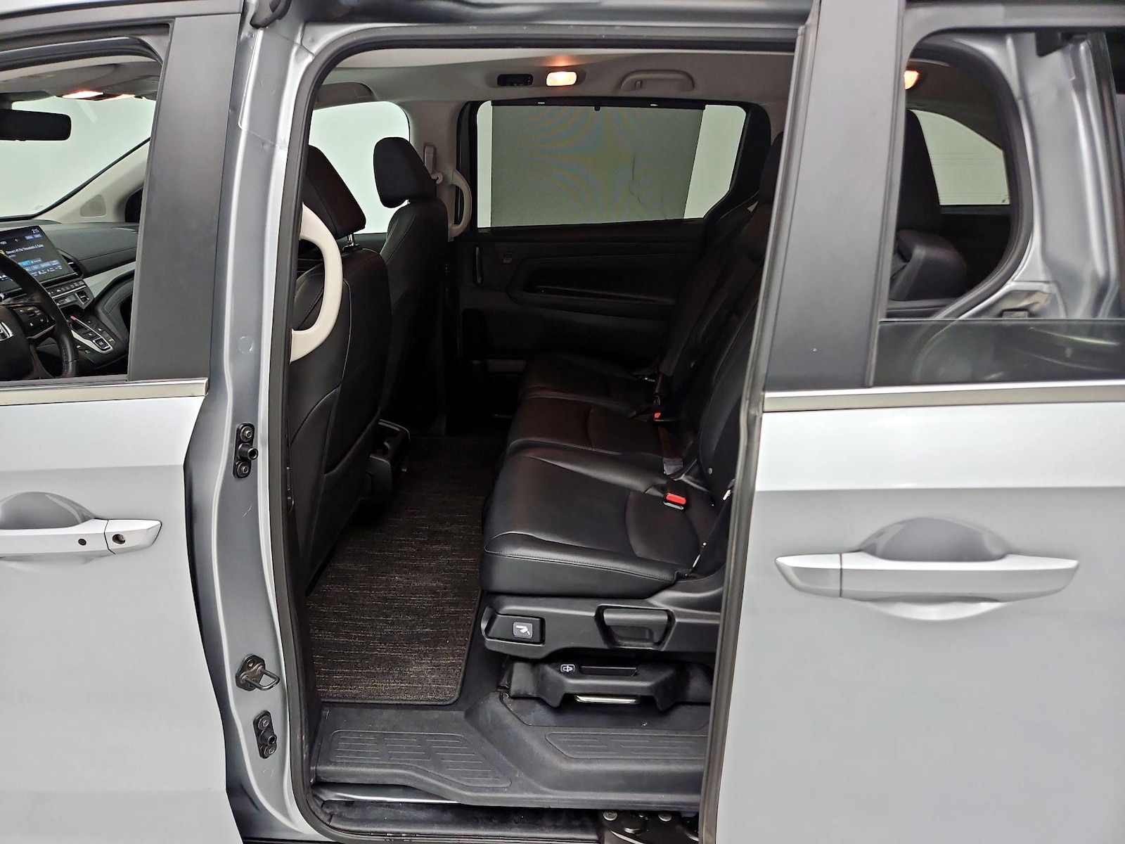 2025 Honda Odyssey EX-L - Photo 21