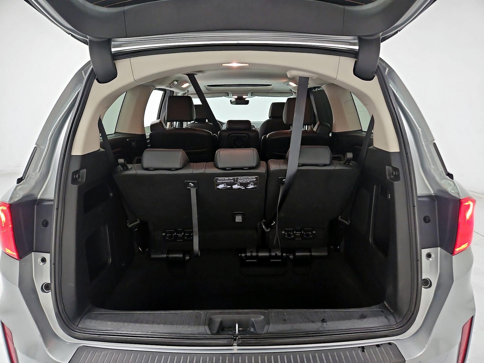 2025 Honda Odyssey EX-L - Photo 23