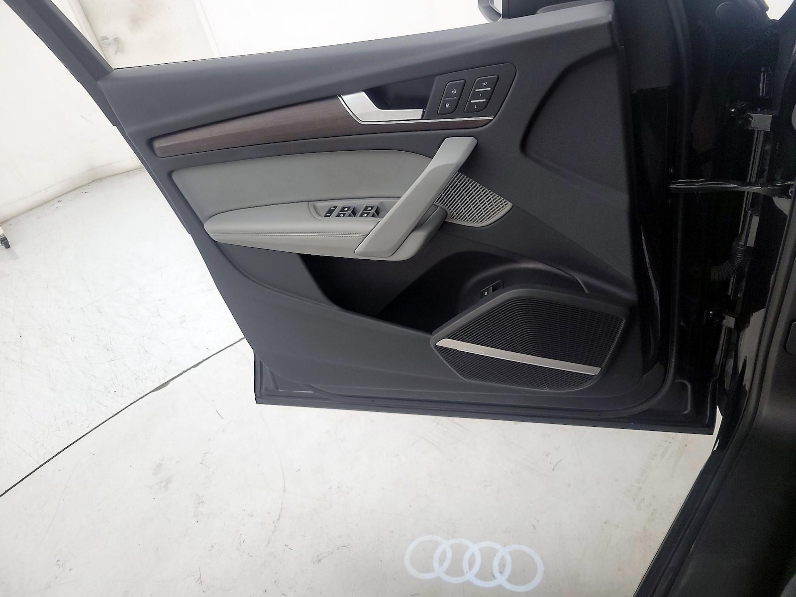 2023 Audi Q5 Premium Plus - Photo 13