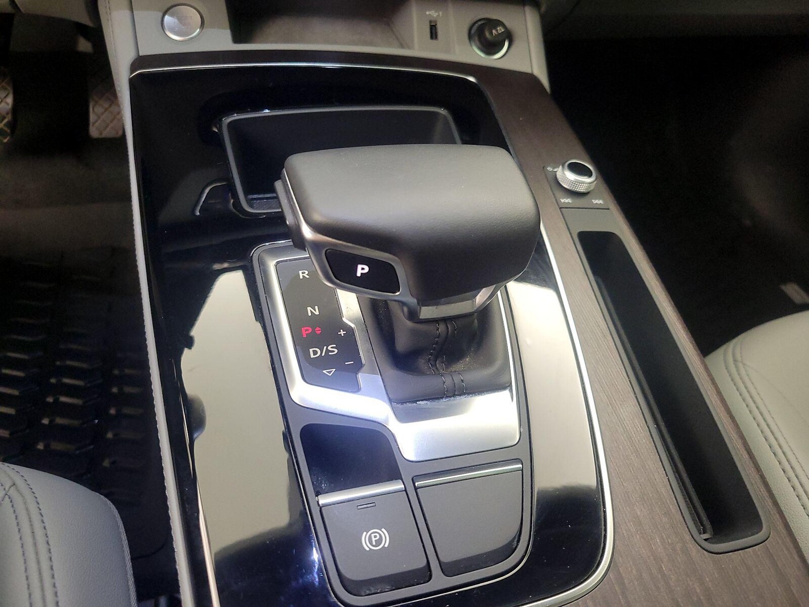 2023 Audi Q5 Premium Plus - Photo 19