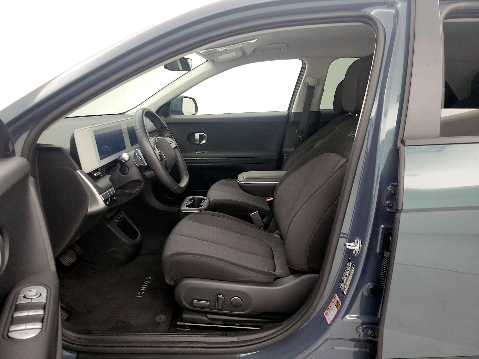 2024 Hyundai IONIQ 5 SEL - Photo 12