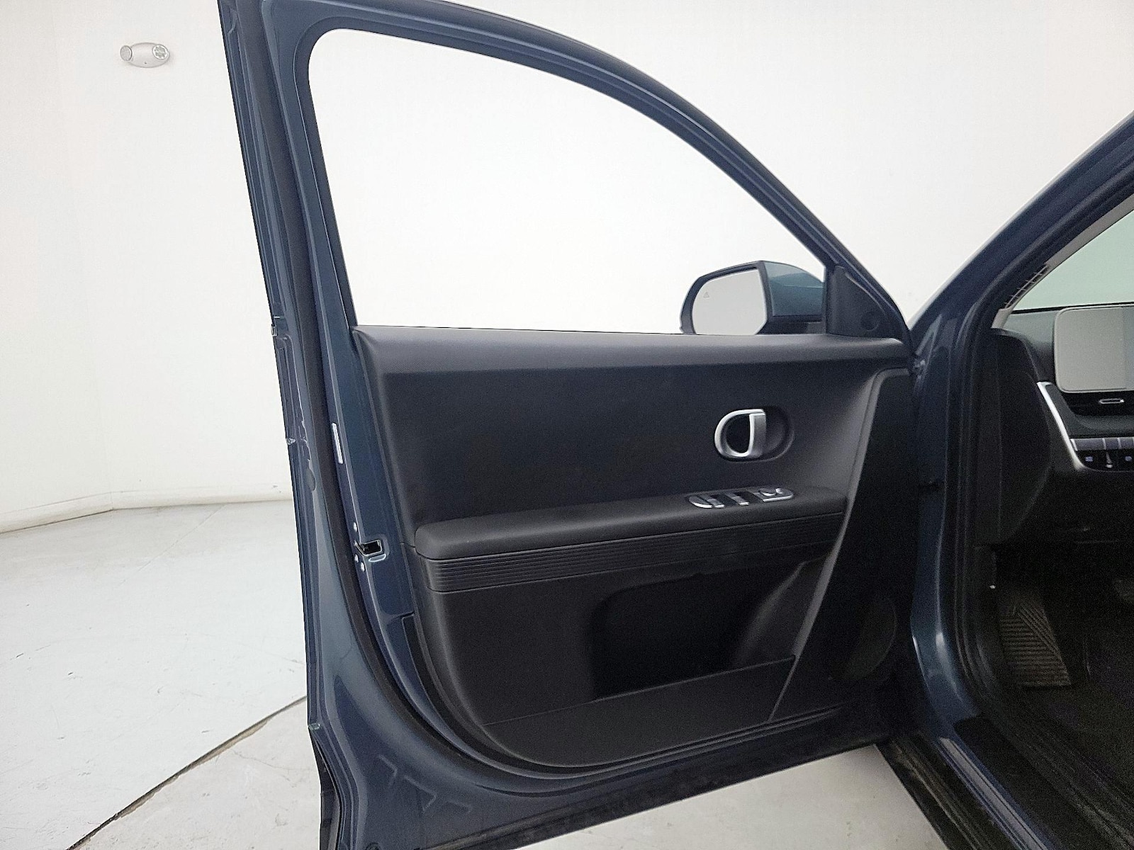 2024 Hyundai IONIQ 5 SEL - Photo 13