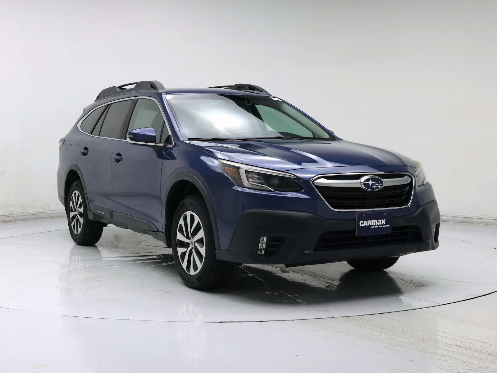 2020 Subaru Outback Premium - Photo 2