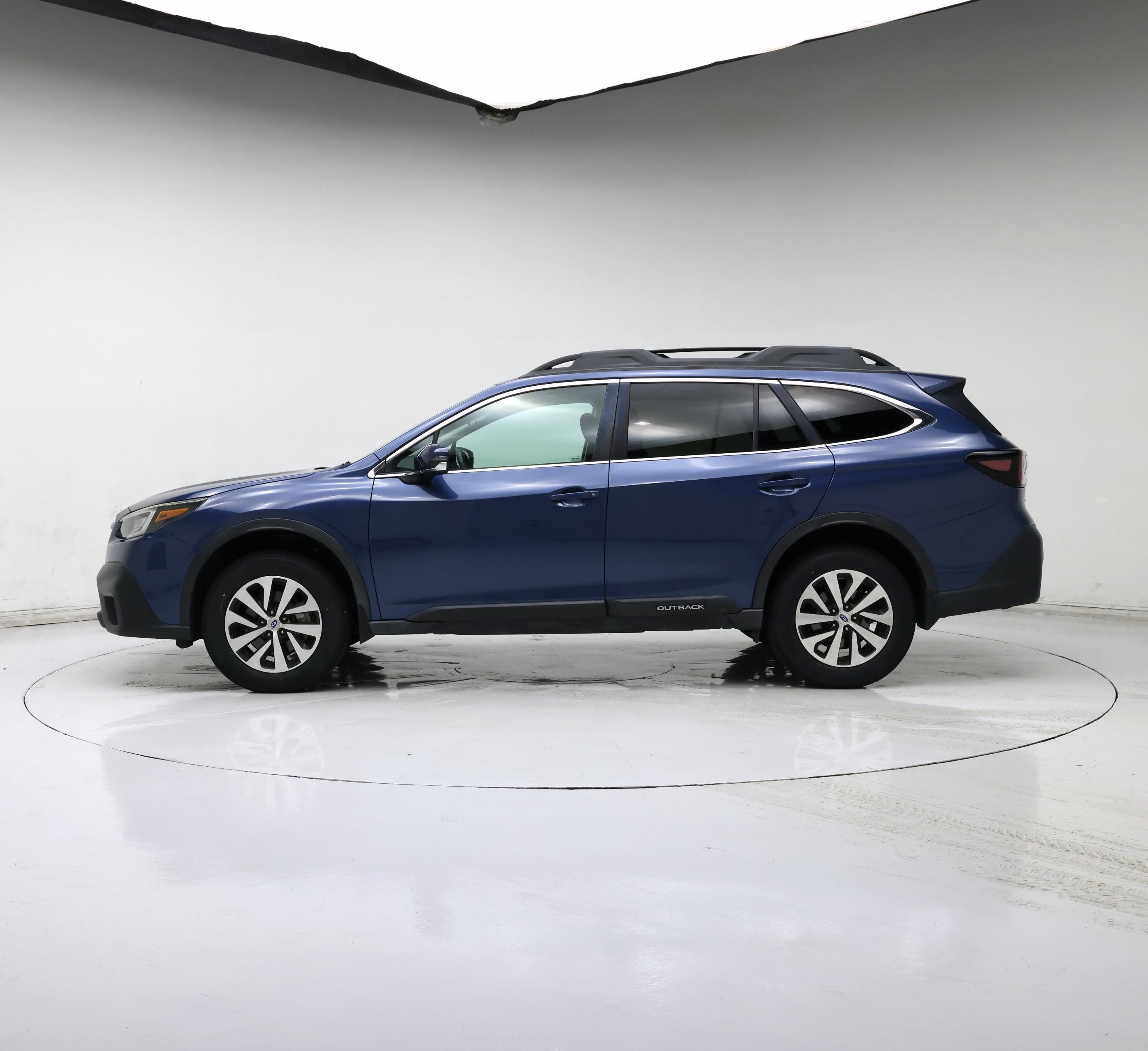 Thumbnail: 2020 Subaru Outback - 3