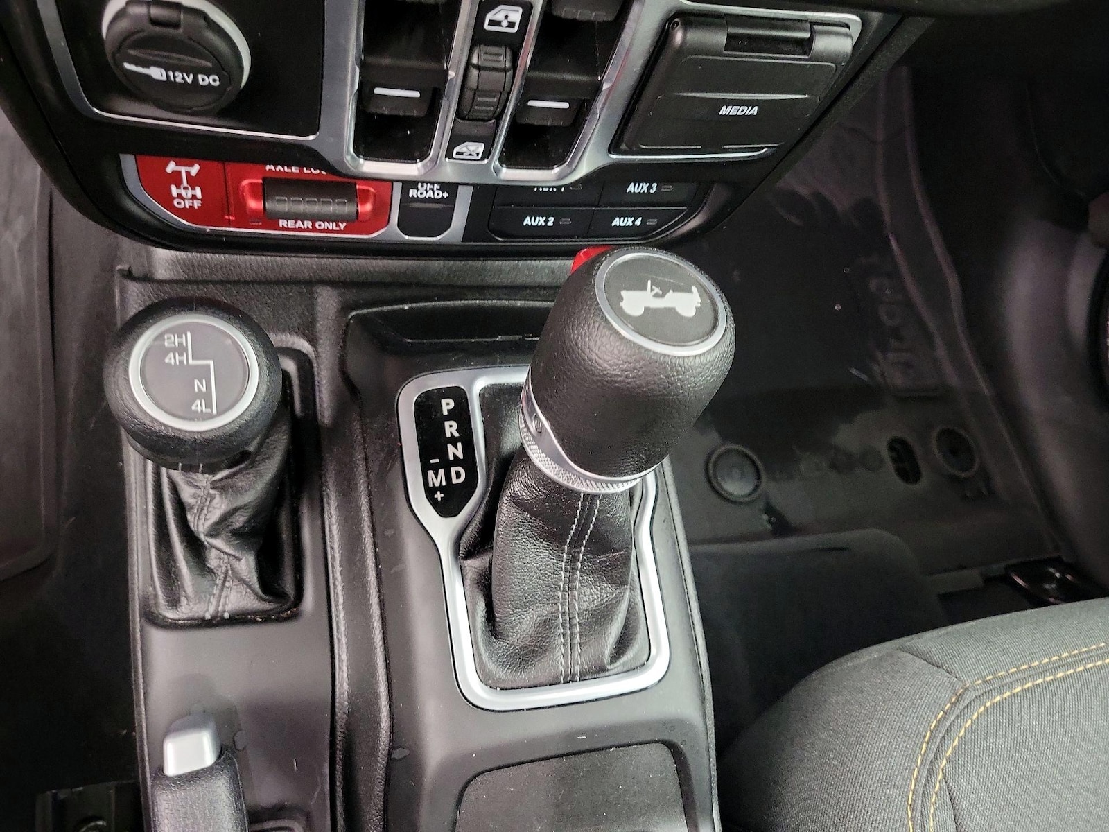 2025 Jeep Wrangler 4-Door Willys - Photo 18