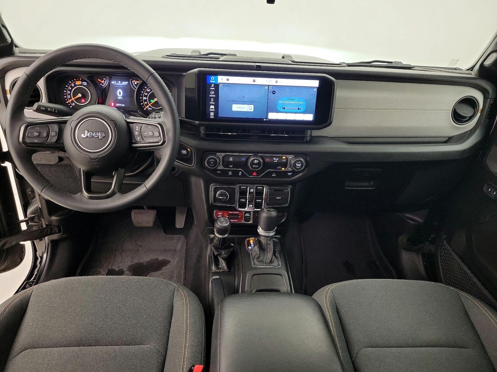 Apple CarPlay® & Android Auto™