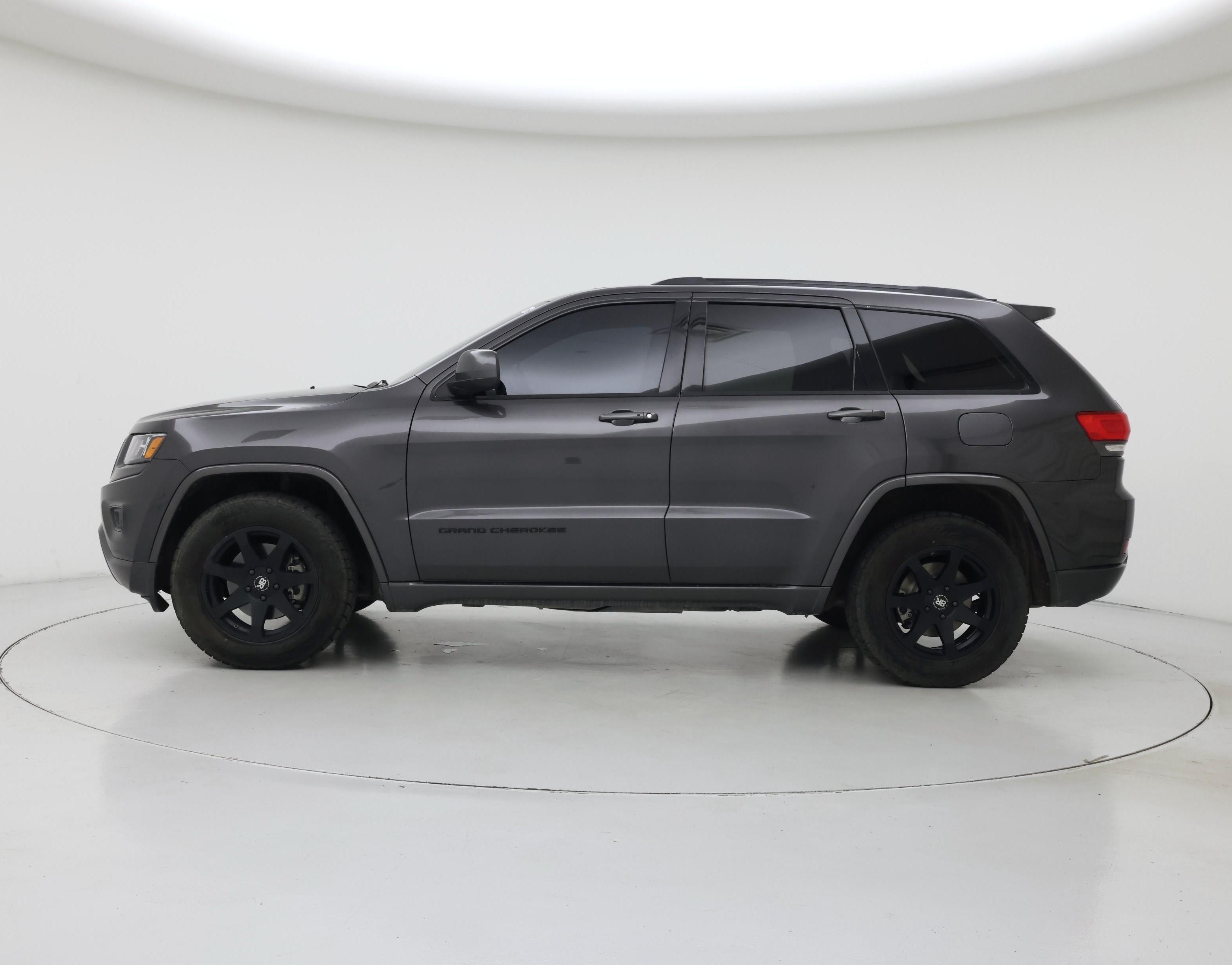 Thumbnail: 2015 Jeep Grand Cherokee - 3
