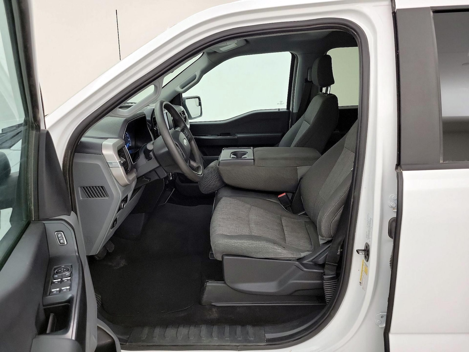2023 Ford F-150 XL - Photo 12
