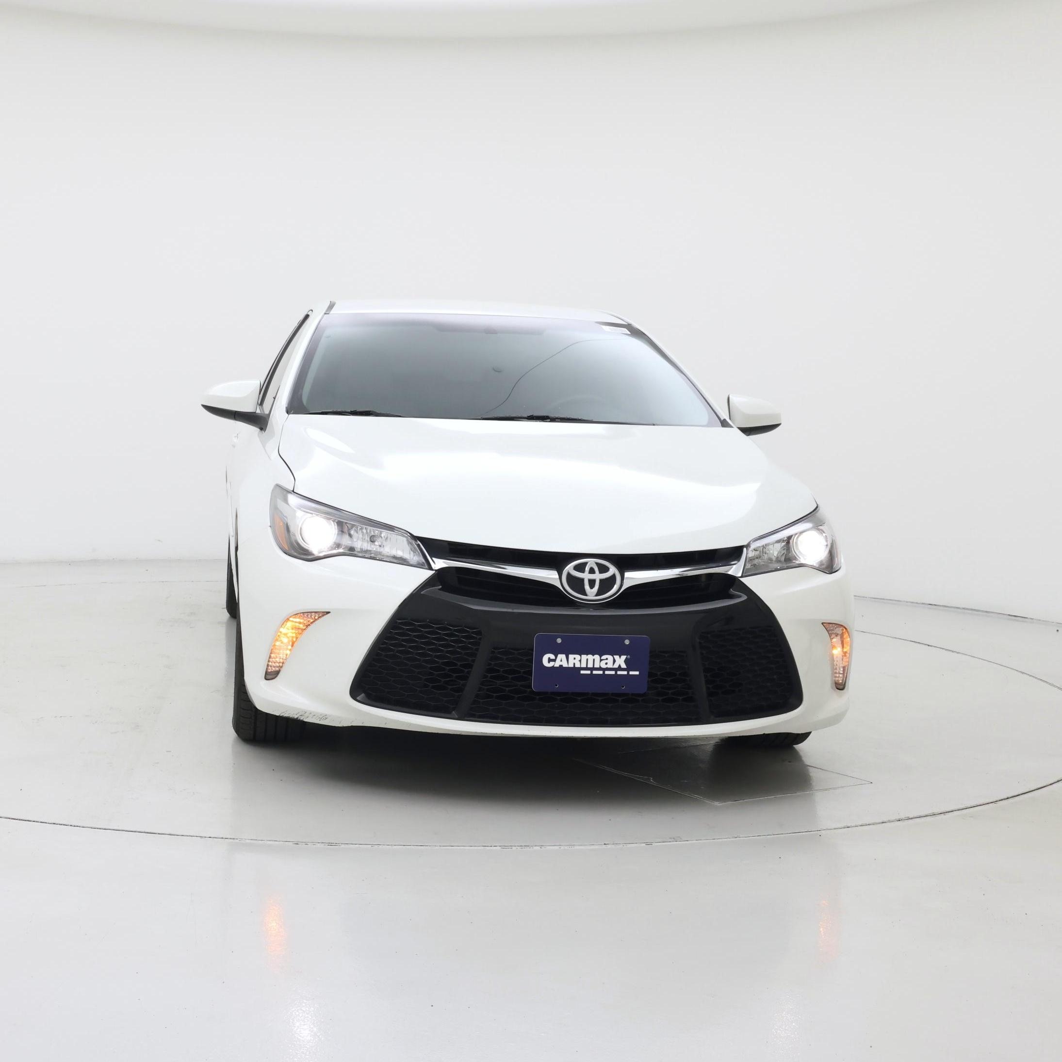 Thumbnail: 2016 Toyota Camry - 5
