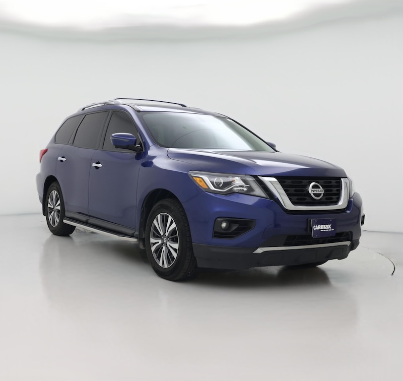 2017 Nissan Pathfinder SL