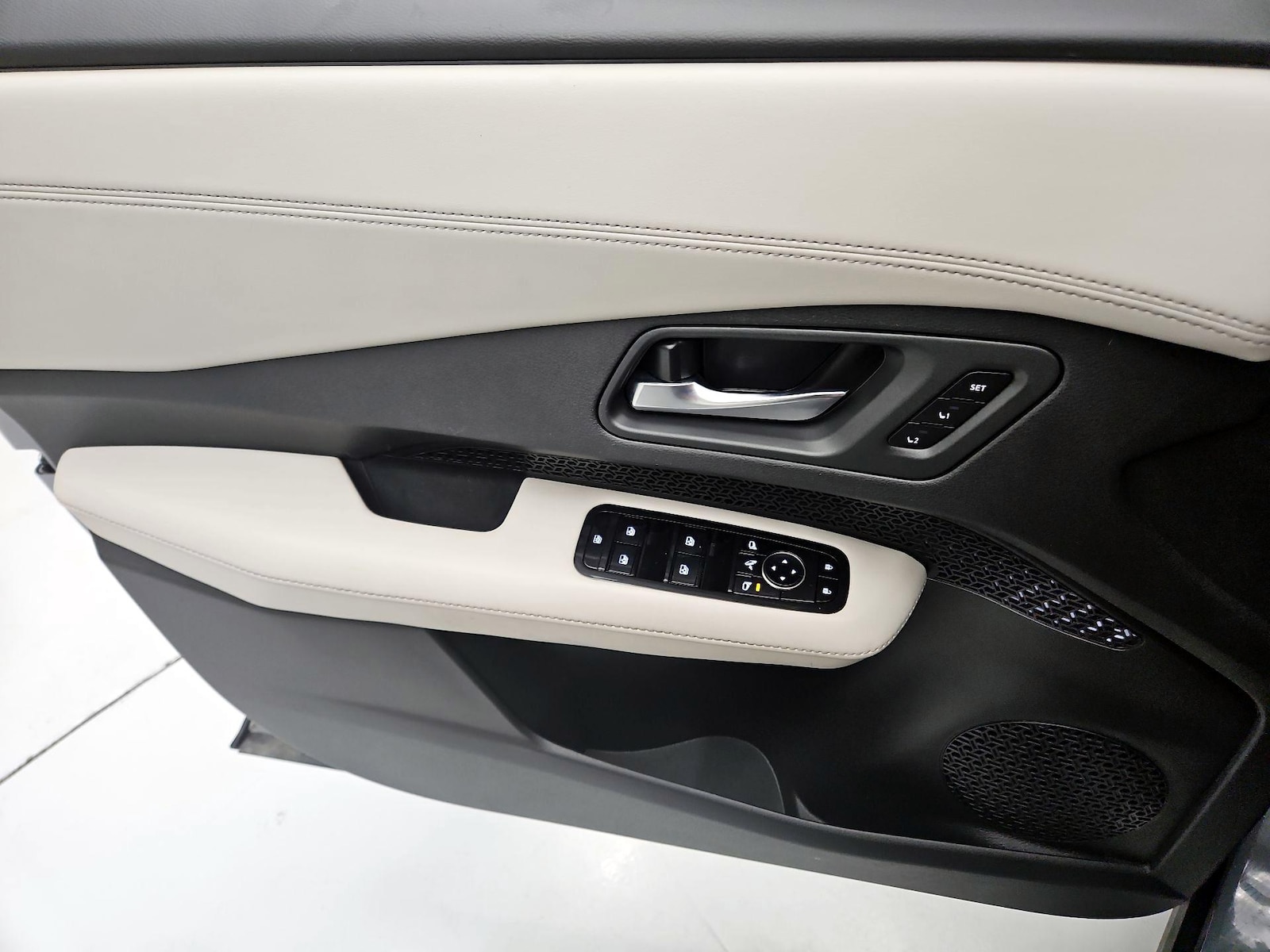 2024 Nissan ARIYA Engage - Photo 13
