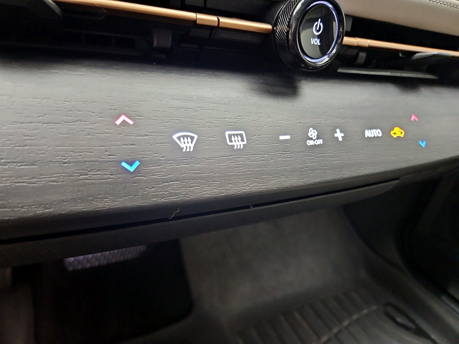 2024 Nissan ARIYA Engage - Photo 18