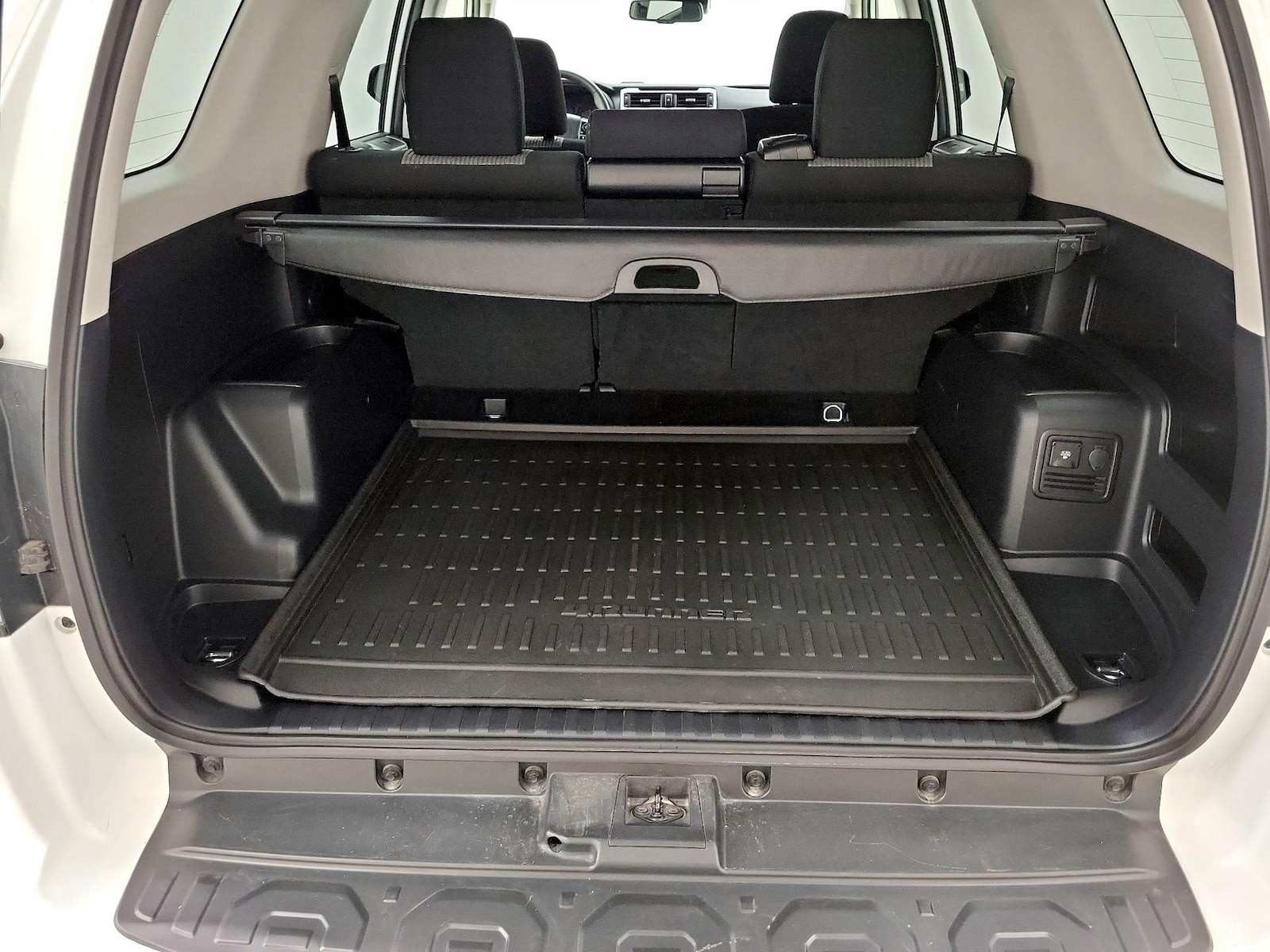2023 Toyota 4Runner SR5 - Photo 22