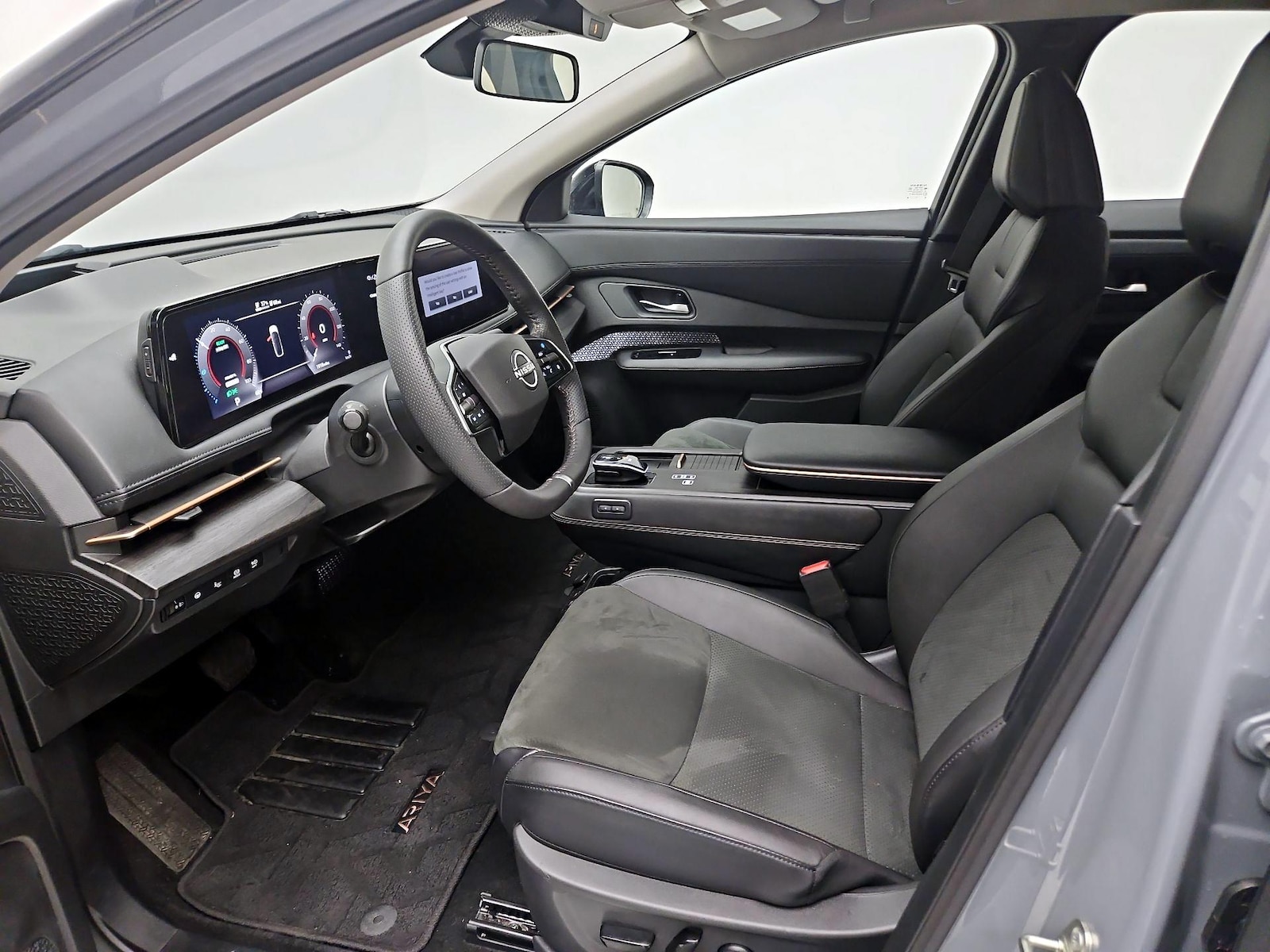 2024 Nissan ARIYA Engage - Photo 12