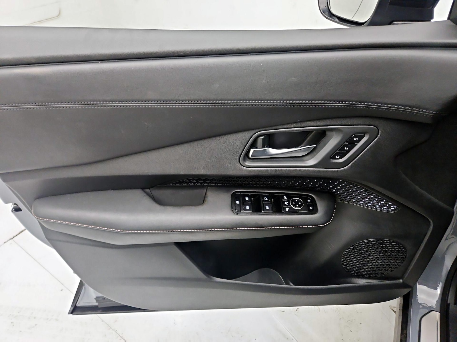 2024 Nissan ARIYA Engage - Photo 13