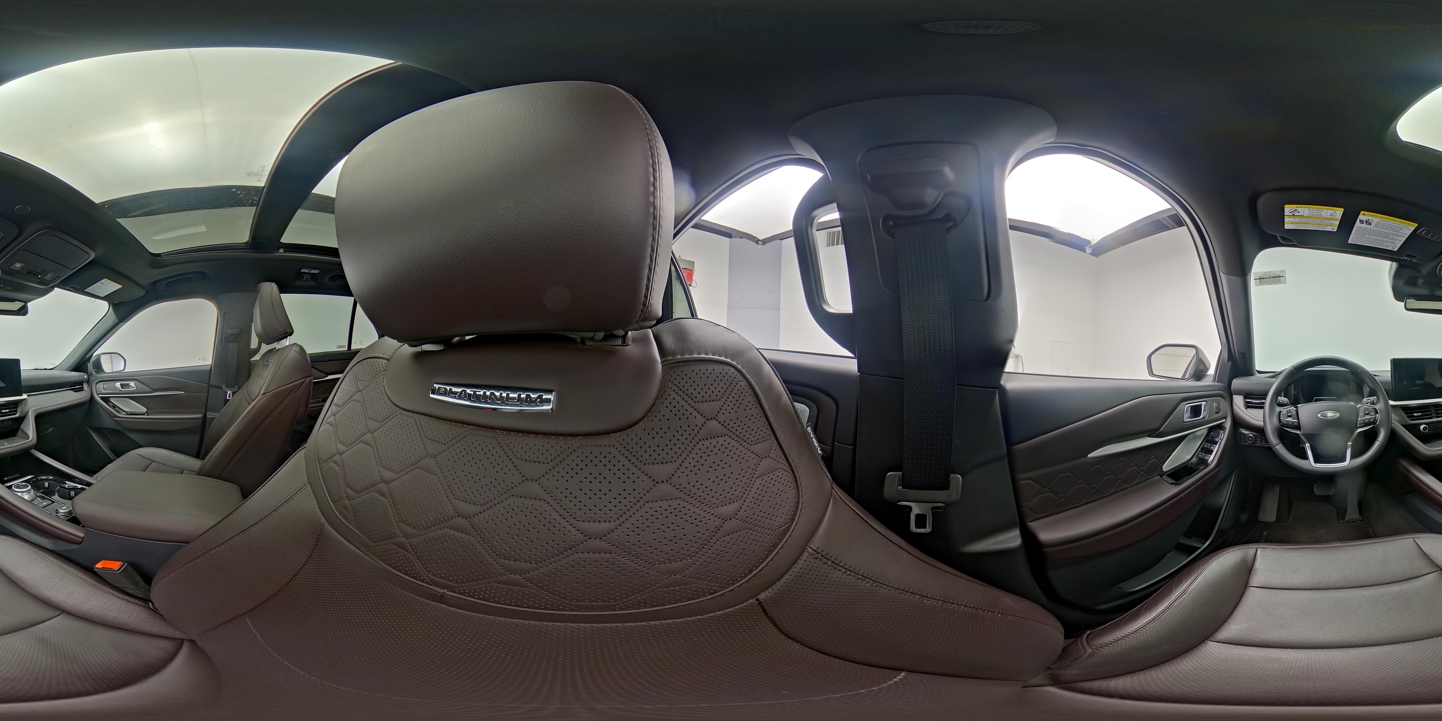 2025 Ford Explorer Platinum - Photo 30