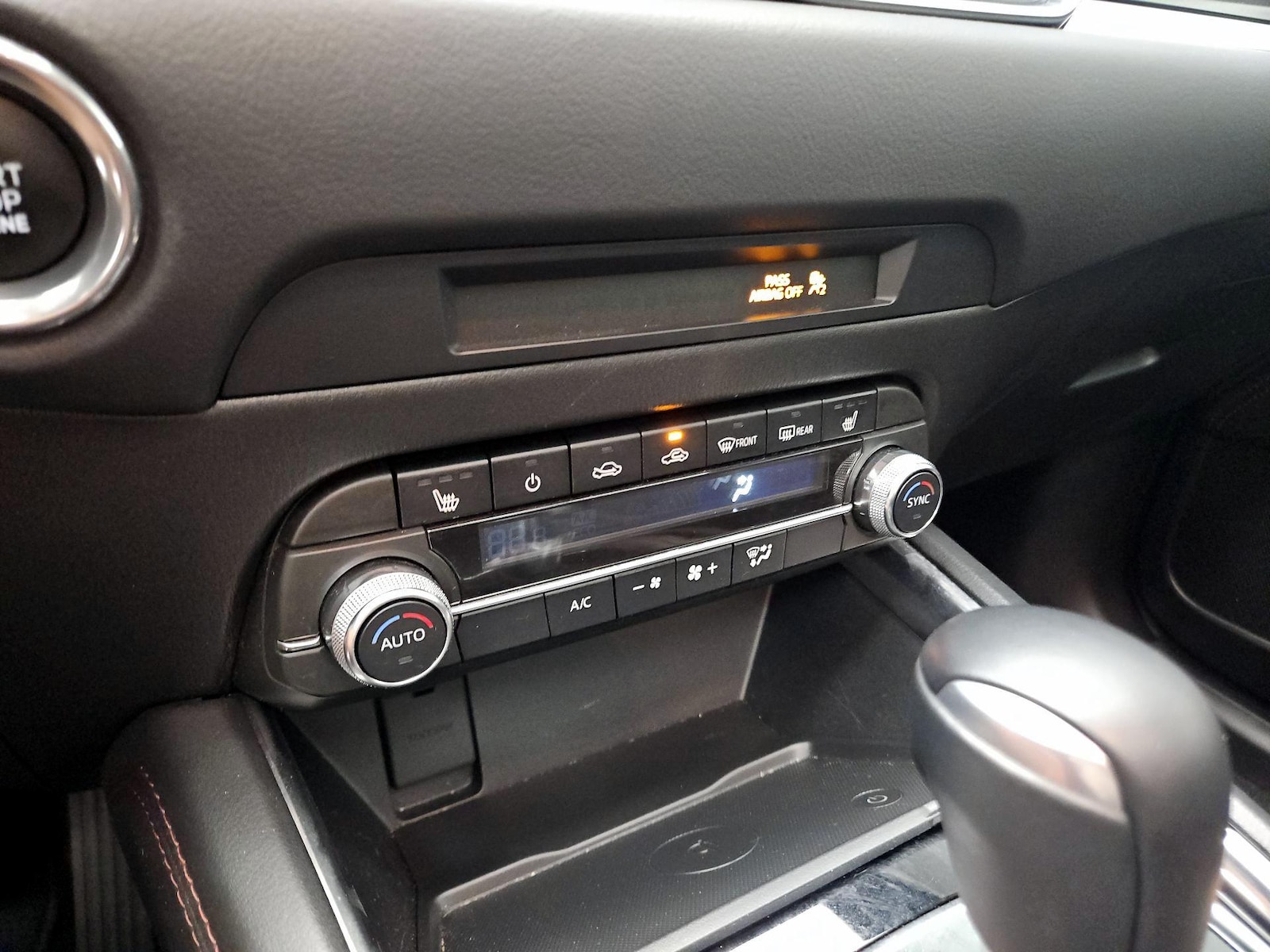 2025 Mazda CX-5 S Carbon Edition - Photo 17