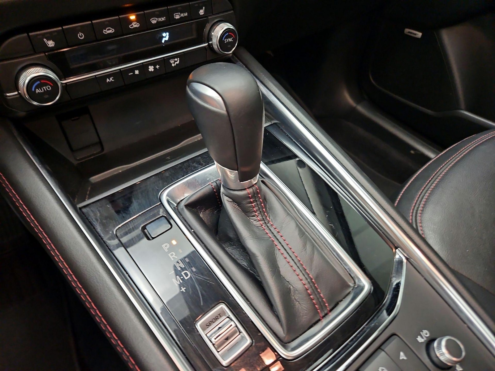 2025 Mazda CX-5 S Carbon Edition - Photo 18