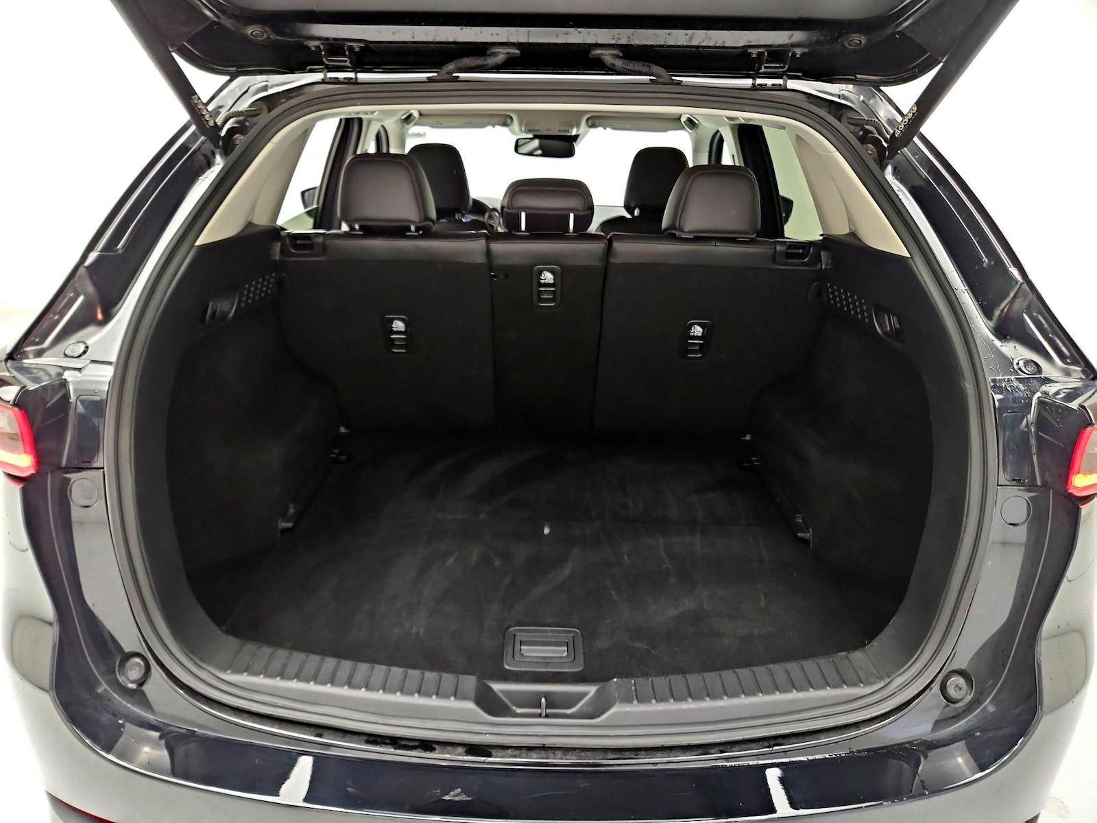 2025 Mazda CX-5 S Carbon Edition - Photo 21