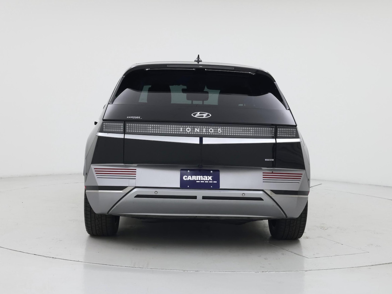 2023 Hyundai IONIQ 5 Limited - Photo 7