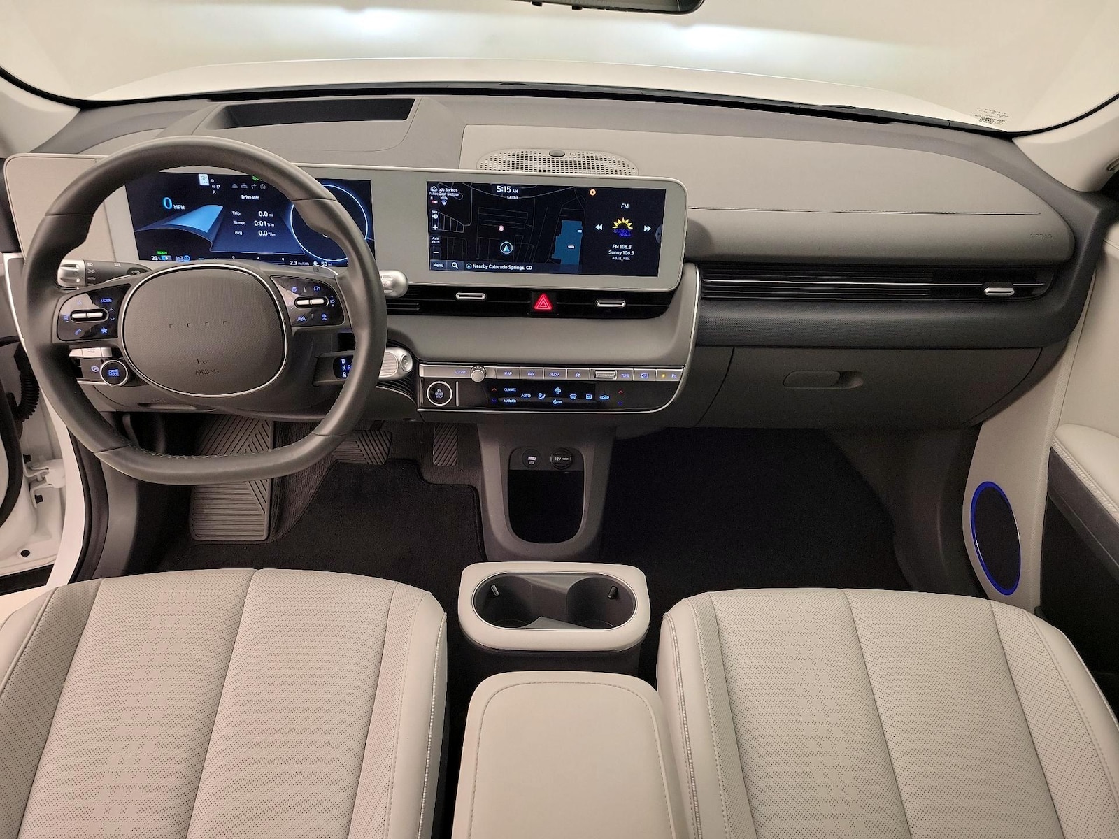2024 Hyundai IONIQ 5 Limited - Photo 10