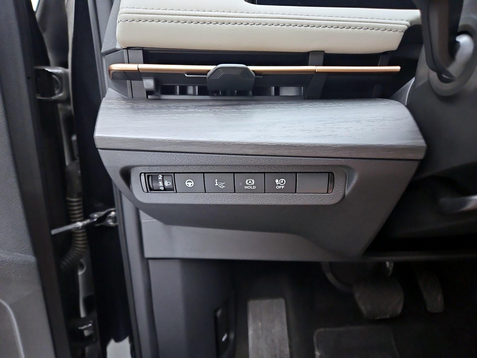 2024 Nissan ARIYA Engage - Photo 14
